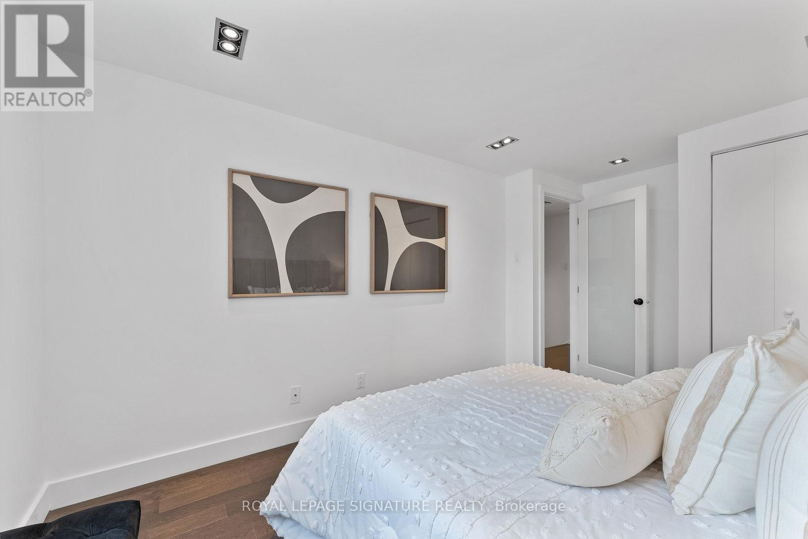 36 FARMSTEAD ROAD Image 34
