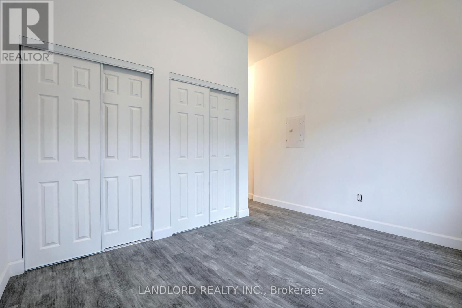 C - 620 BATHURST STREET Image 26