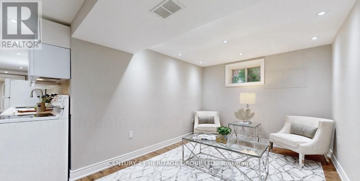 120 HARLANDALE AVENUE Image 29