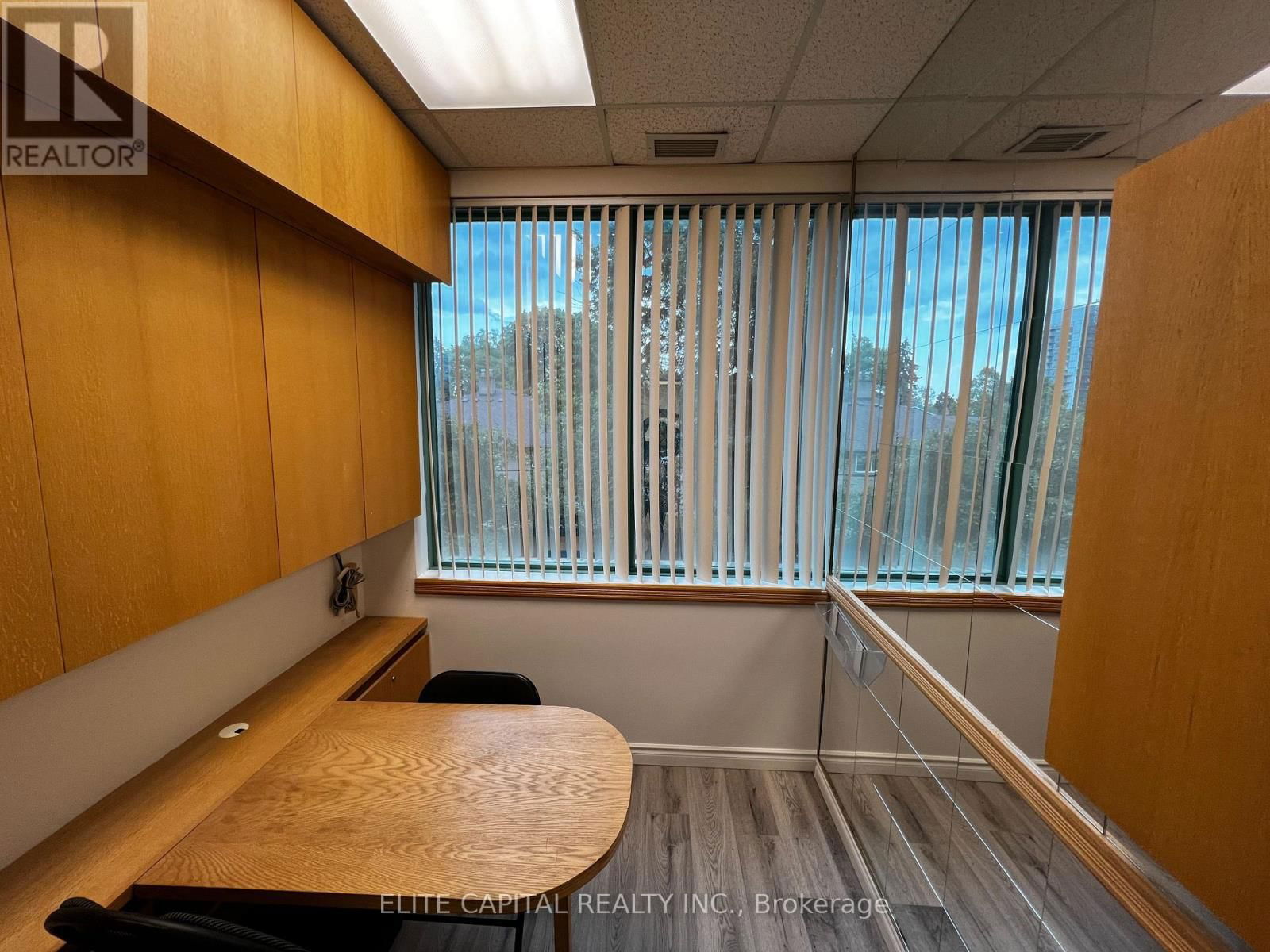 209 - 701 SHEPPARD AVENUE EAST Image 7