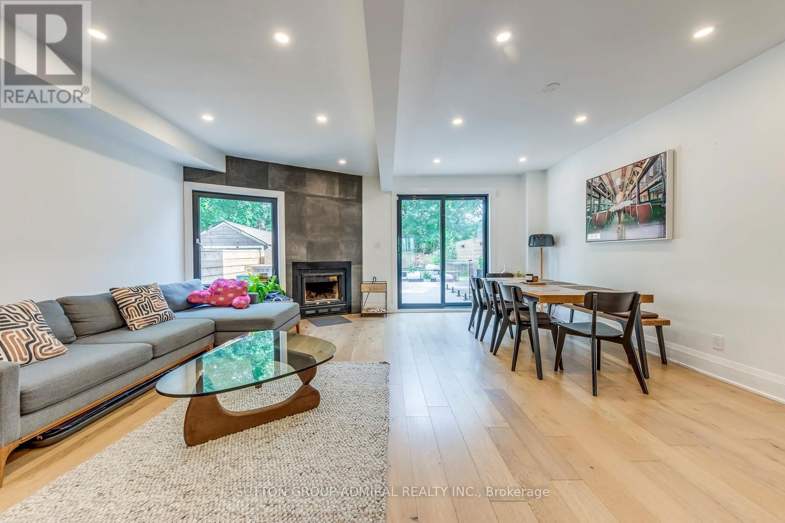 93 SOUDAN AVENUE Image 17