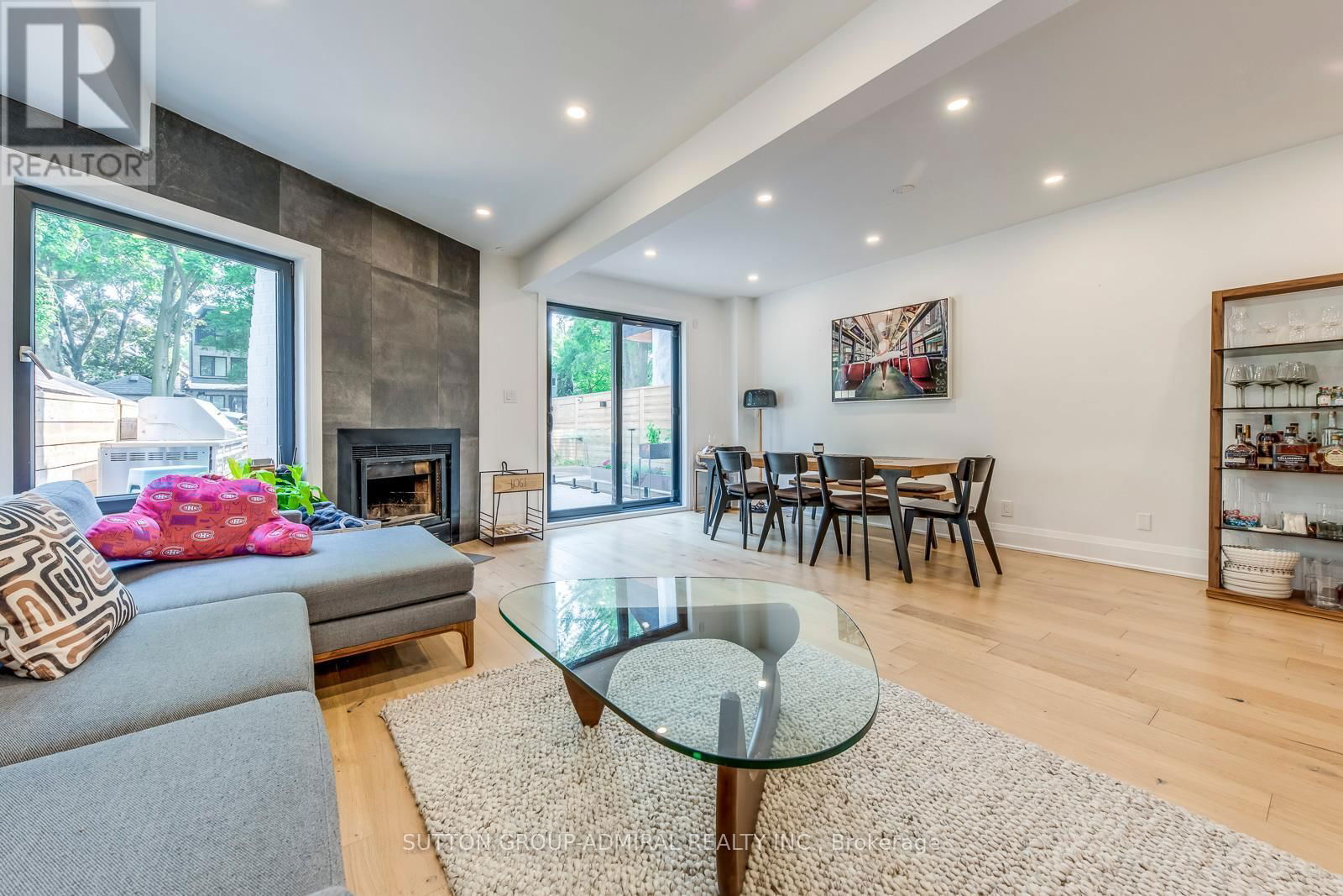93 SOUDAN AVENUE Image 24