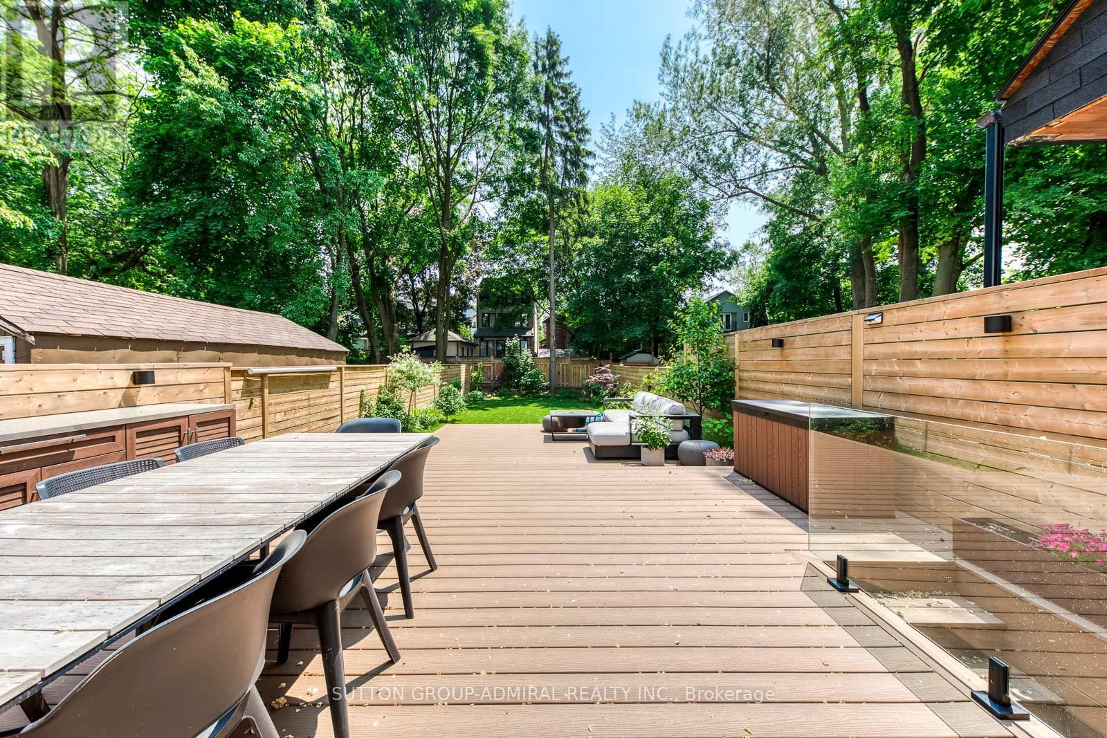 93 SOUDAN AVENUE Image 44