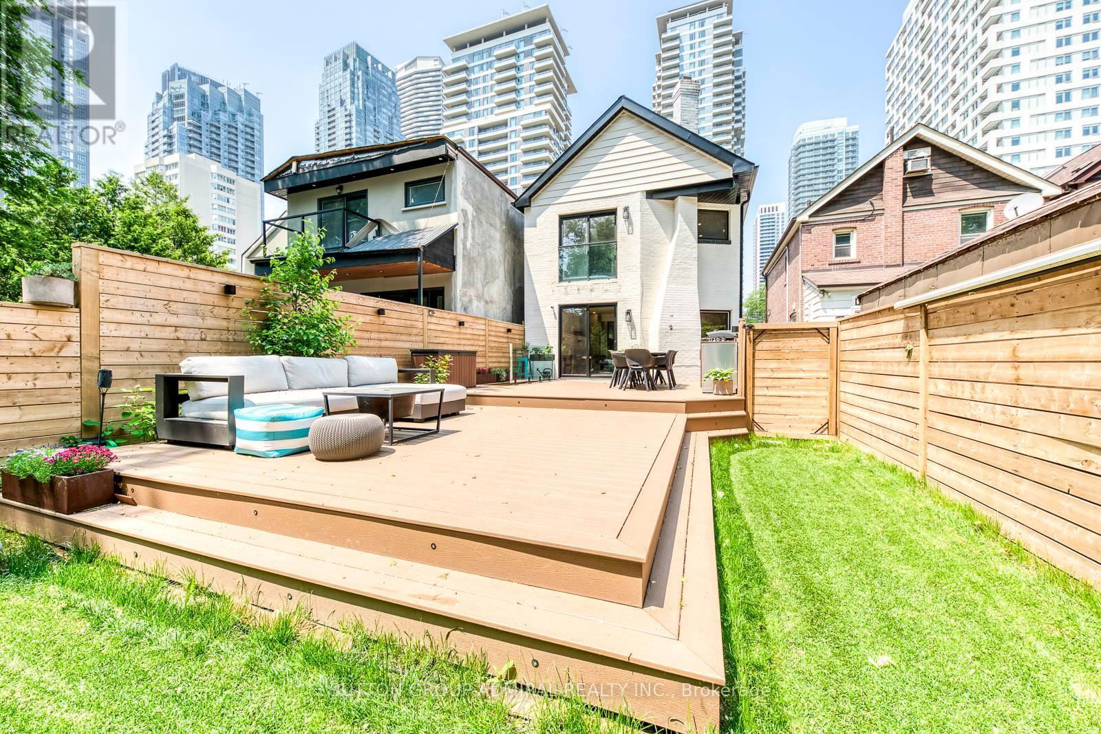 93 SOUDAN AVENUE Image 48