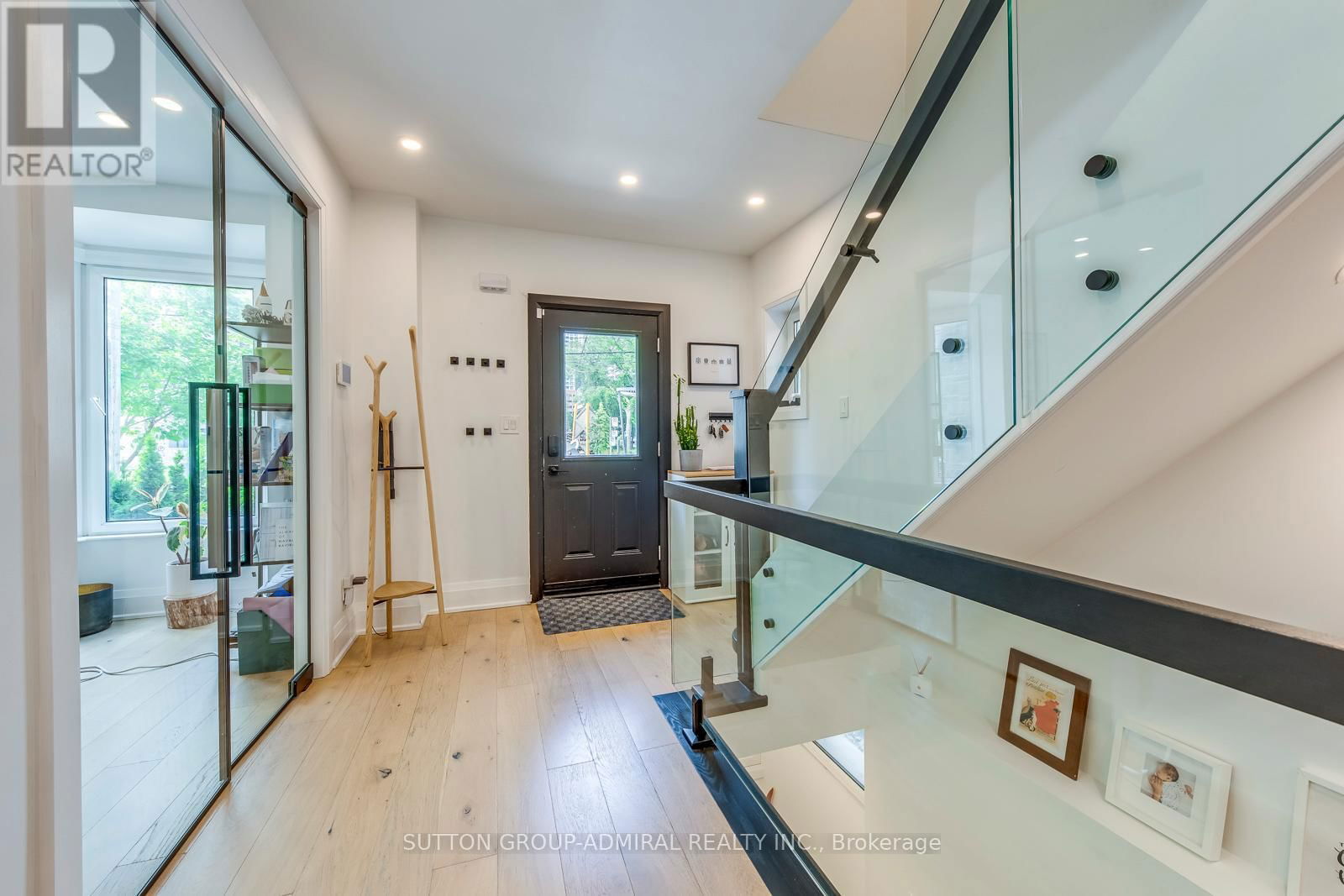 93 SOUDAN AVENUE Image 5