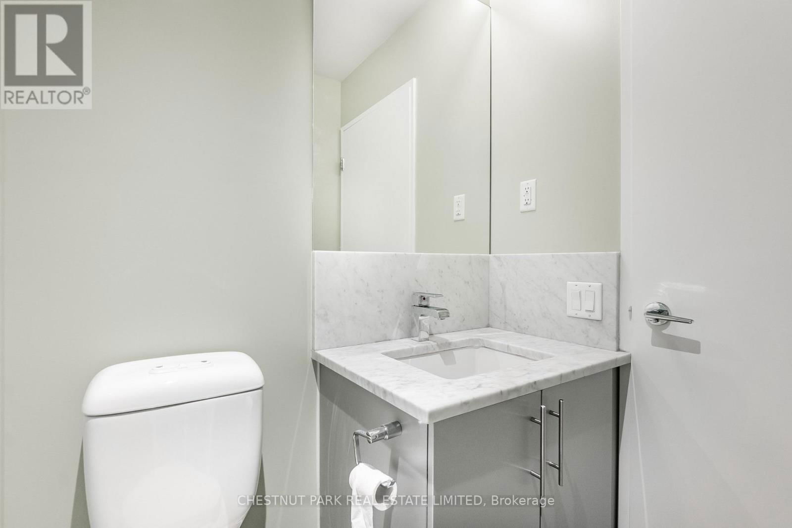 1810 - 83 REDPATH AVENUE Image 20