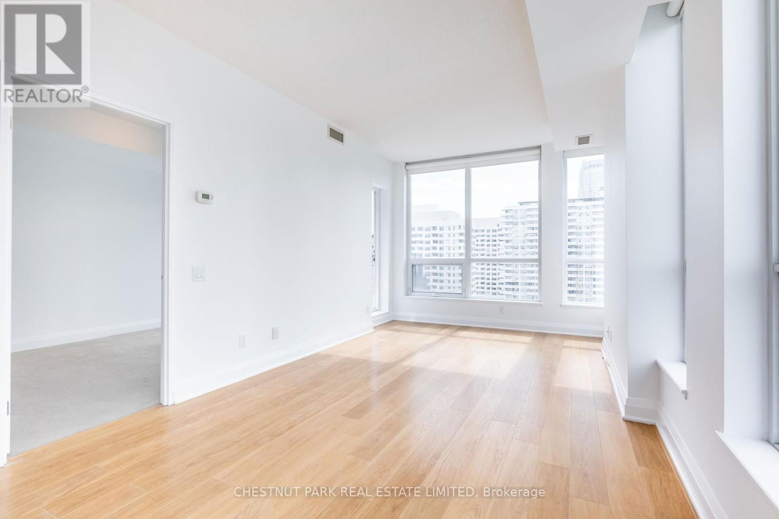 1810 - 83 REDPATH AVENUE Image 6