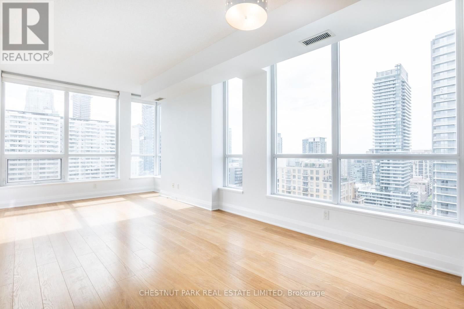 1810 - 83 REDPATH AVENUE Image 8