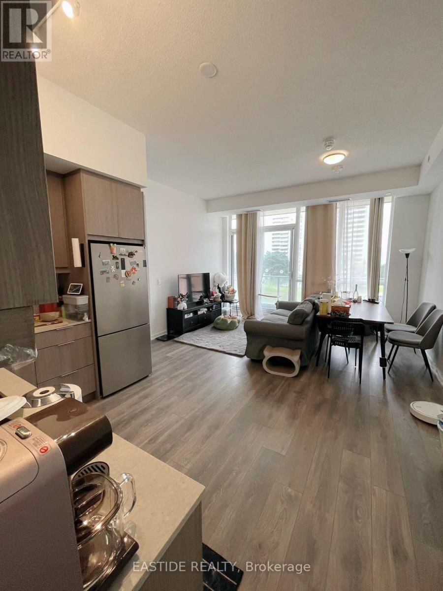 203 - 36 FOREST MANOR ROAD Image 9