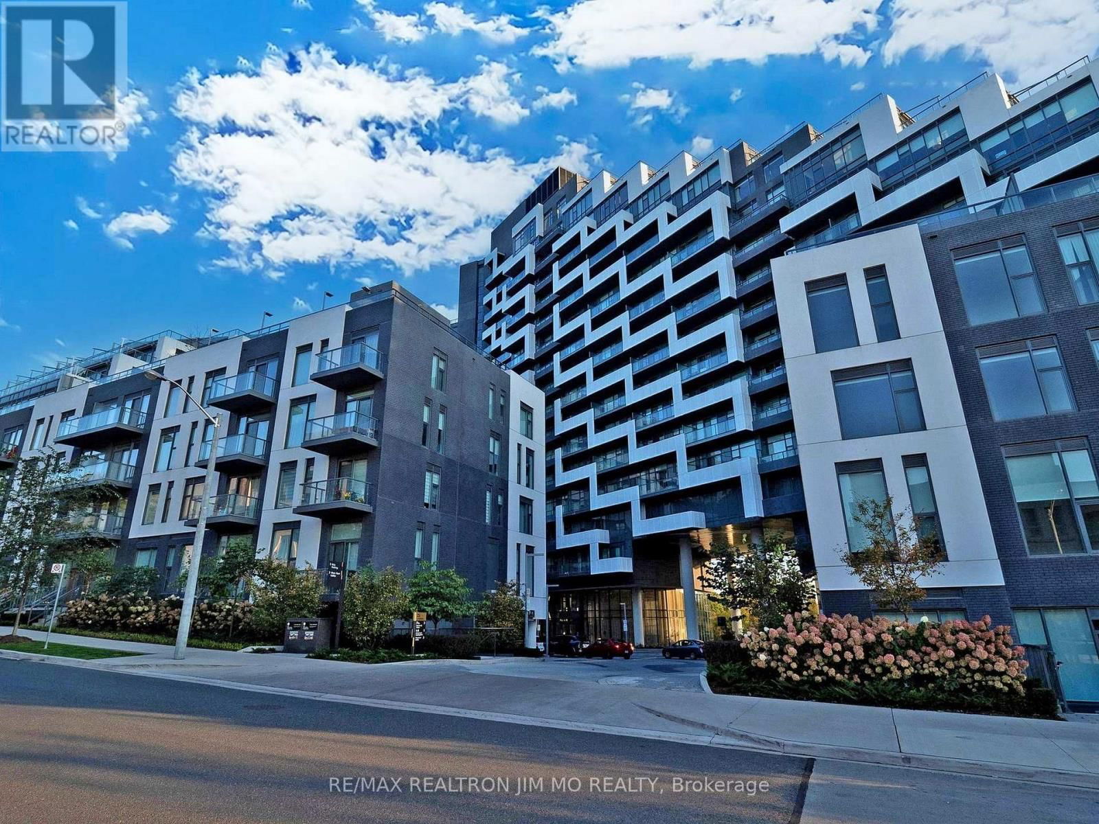 660 - 25 ADRA GRADO WAY Image 1