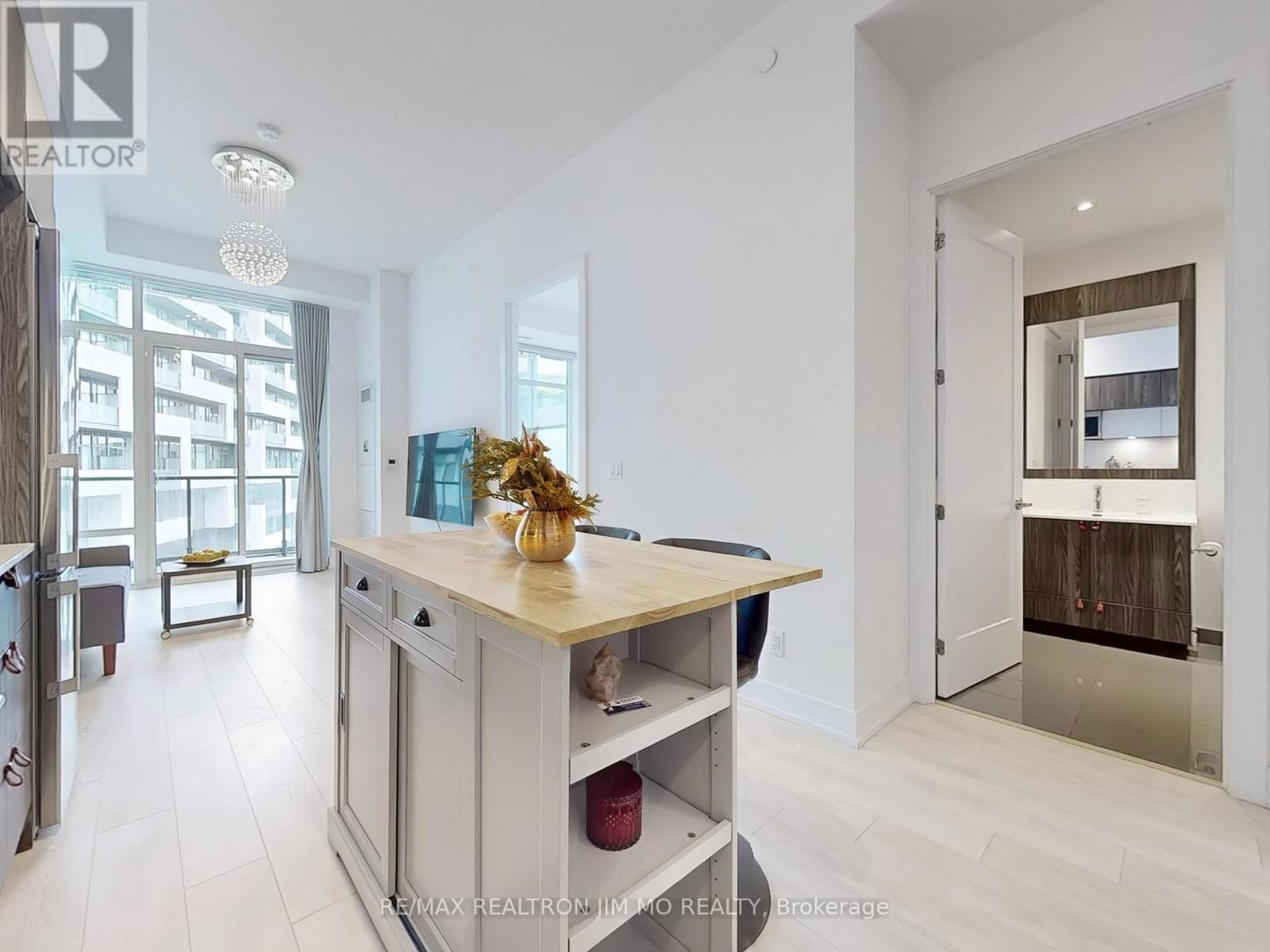 660 - 25 ADRA GRADO WAY Image 13