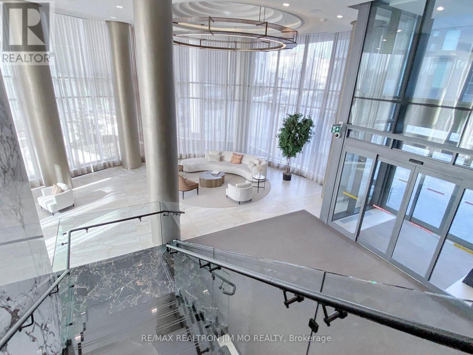 660 - 25 ADRA GRADO WAY Image 4