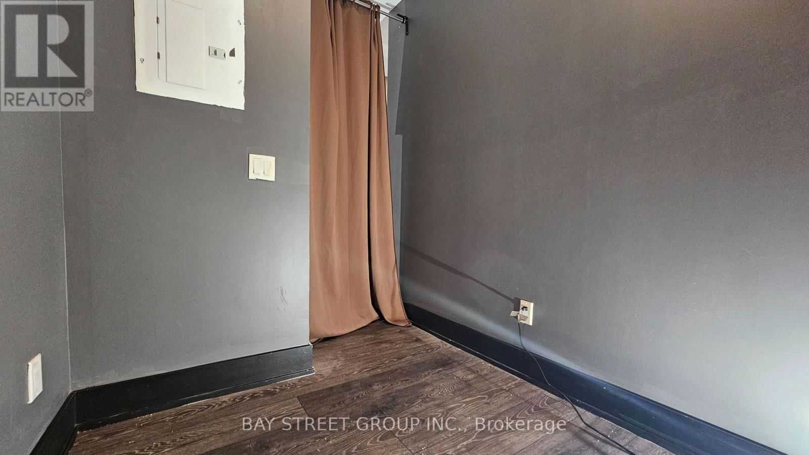 305 - 403 CHURCH STREET Image 11