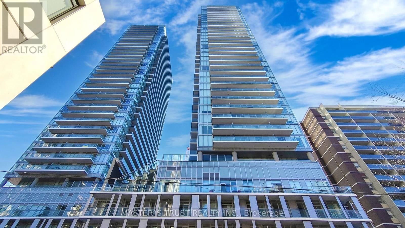 510 - 195 REDPATH AVENUE Image 1