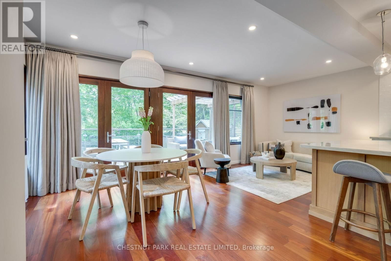 16 INGLEWOOD DRIVE Image 13