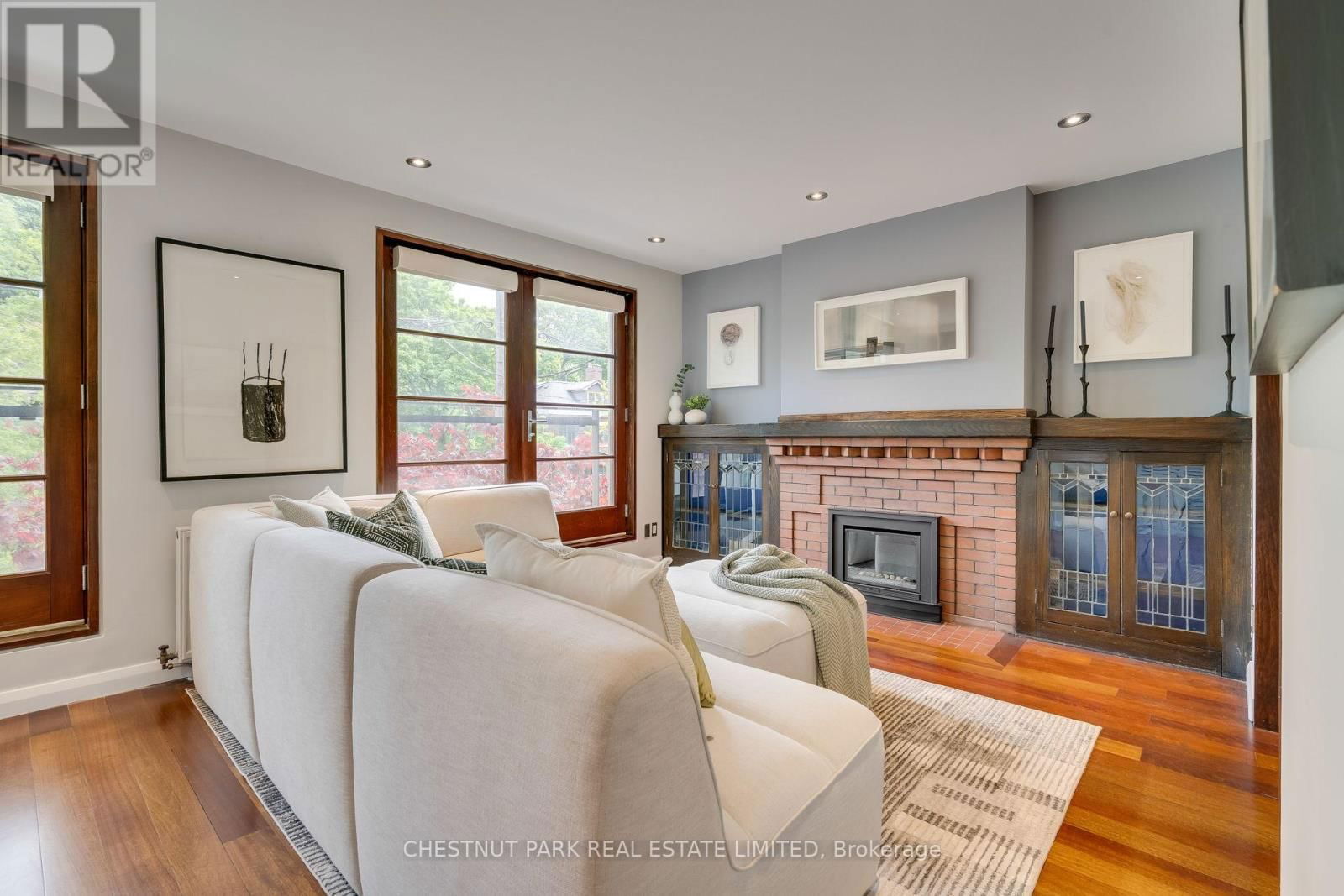 16 INGLEWOOD DRIVE Image 19