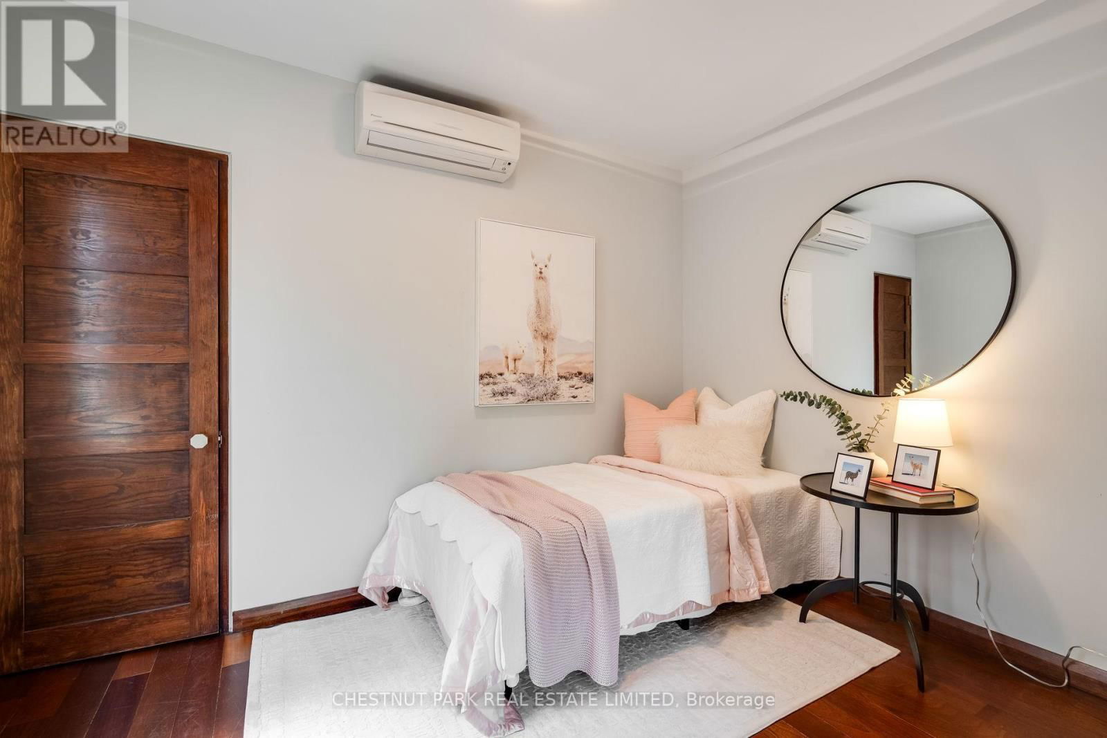 16 INGLEWOOD DRIVE Image 21