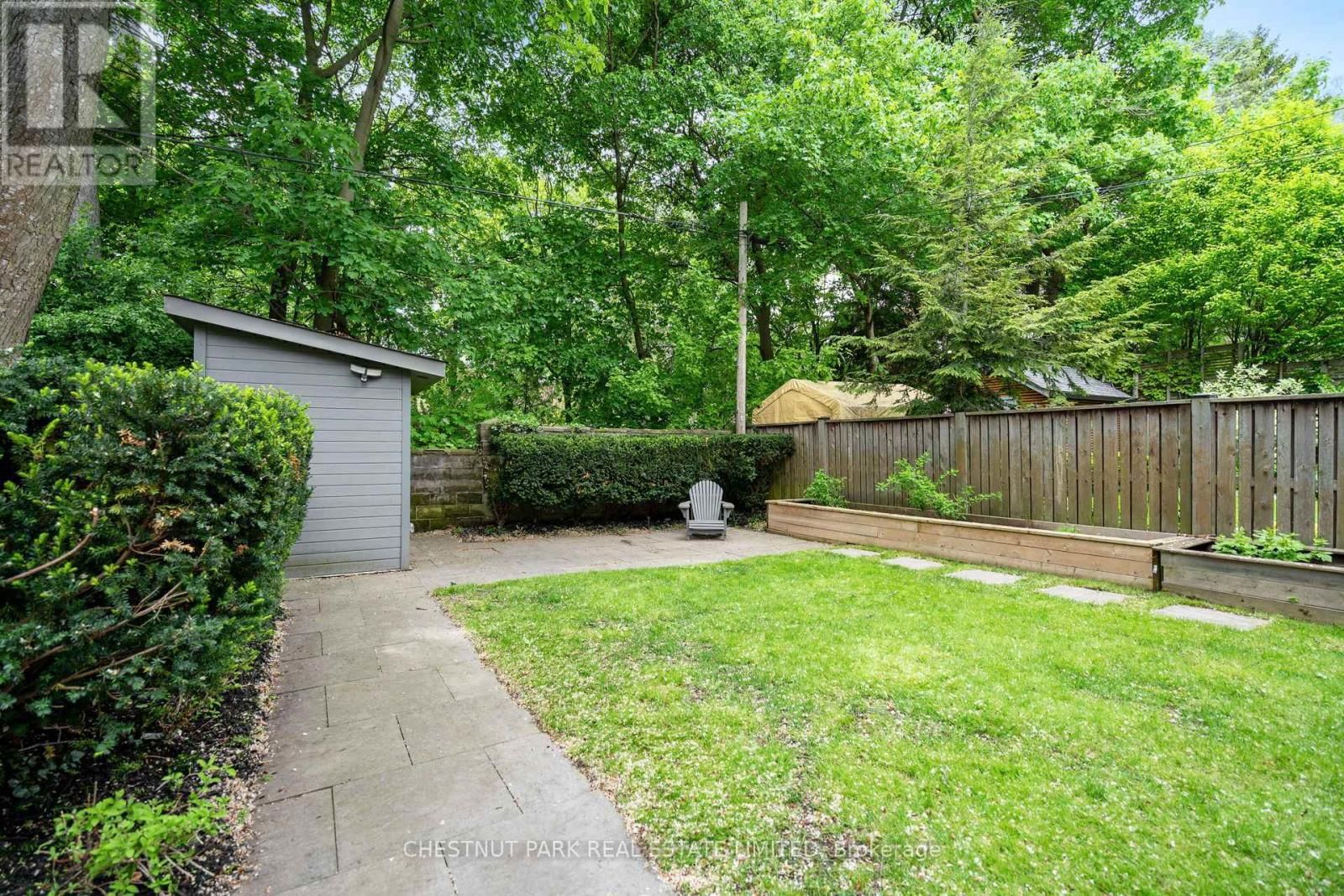 16 INGLEWOOD DRIVE Image 40