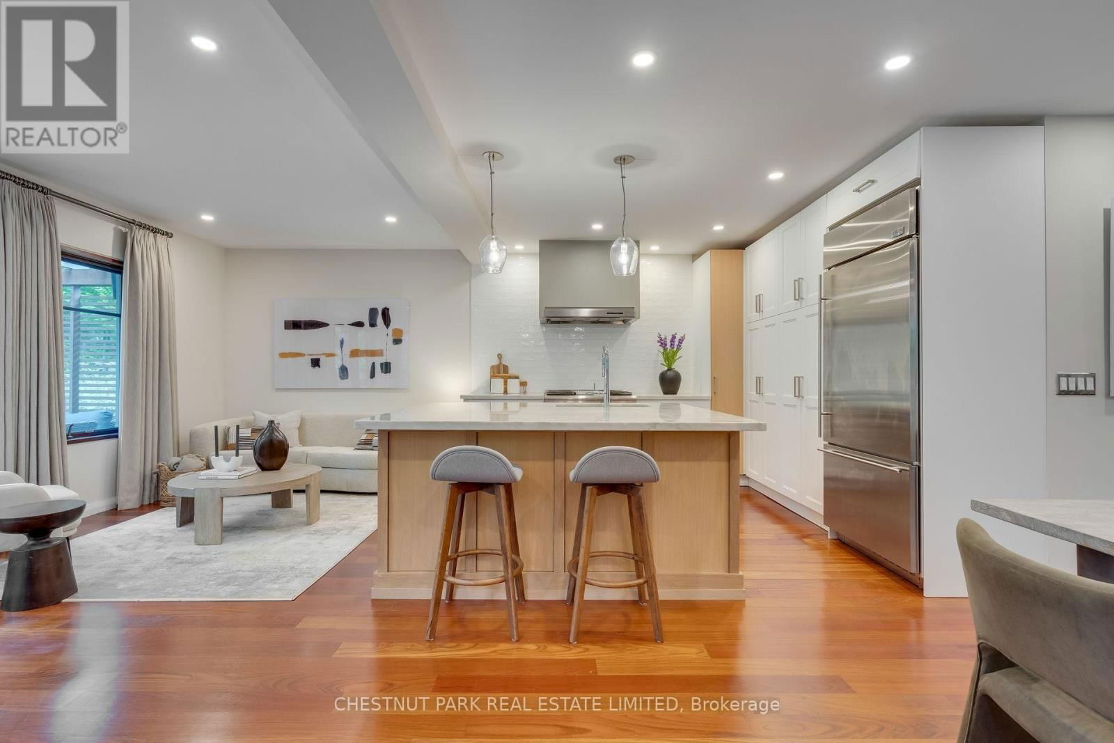 16 INGLEWOOD DRIVE Image 9
