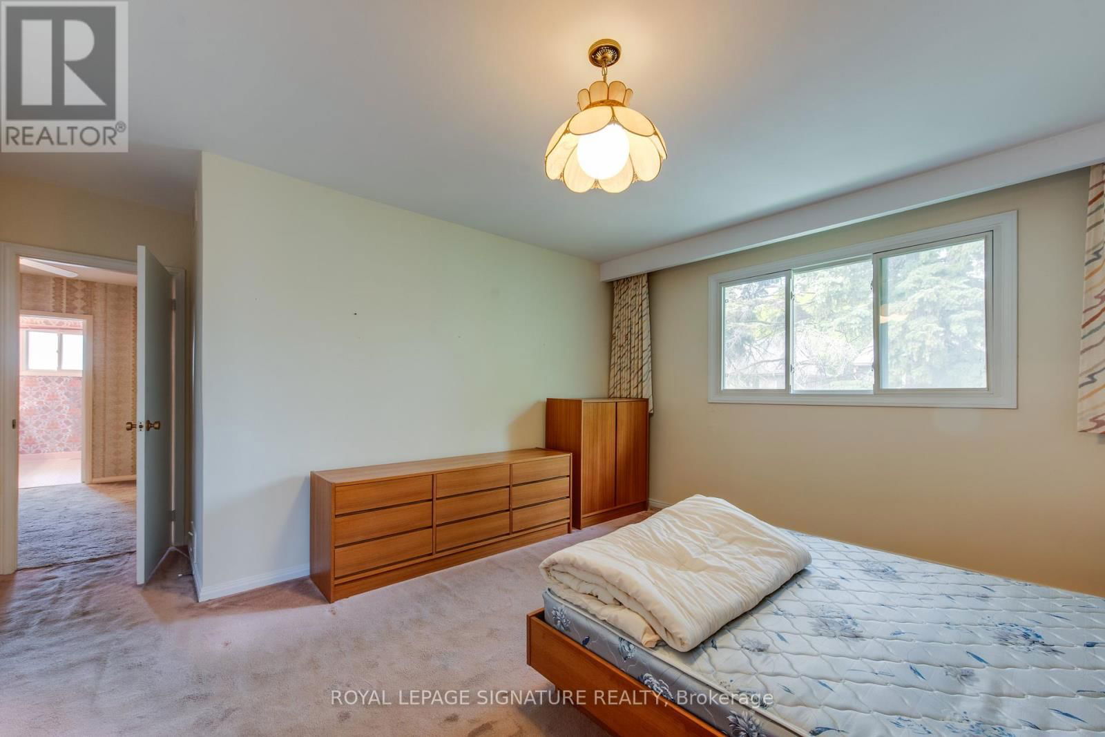 3 ROCKLAND DRIVE Image 19