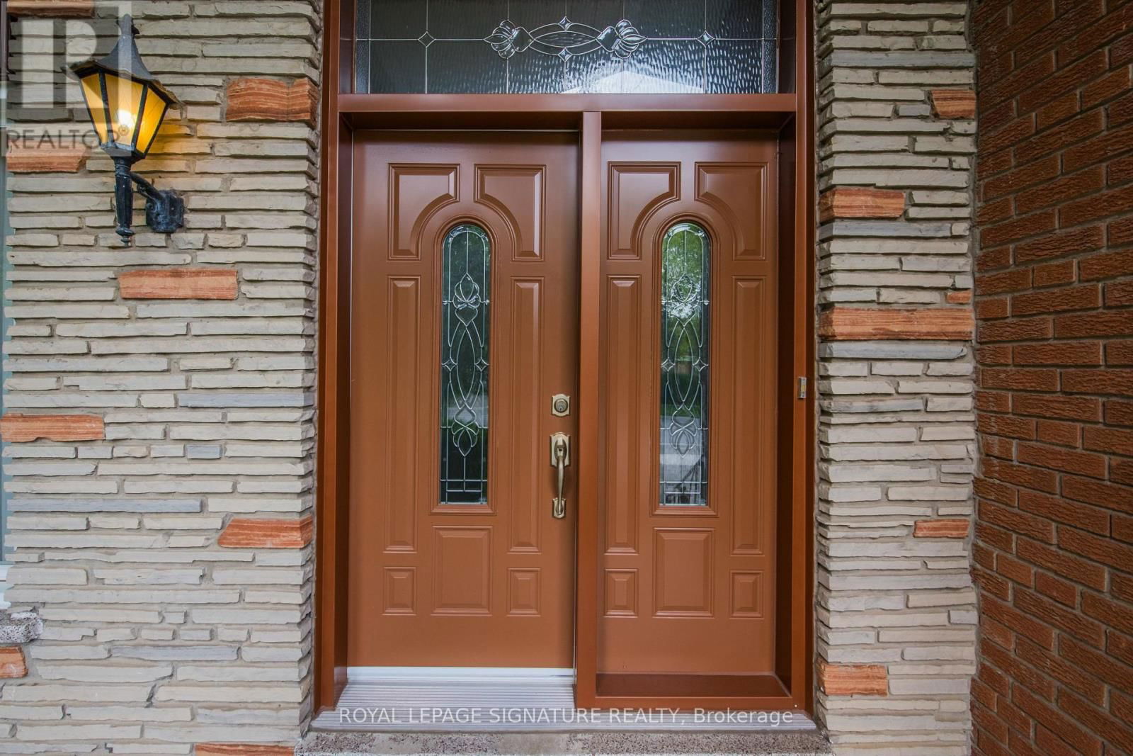 3 ROCKLAND DRIVE Image 2