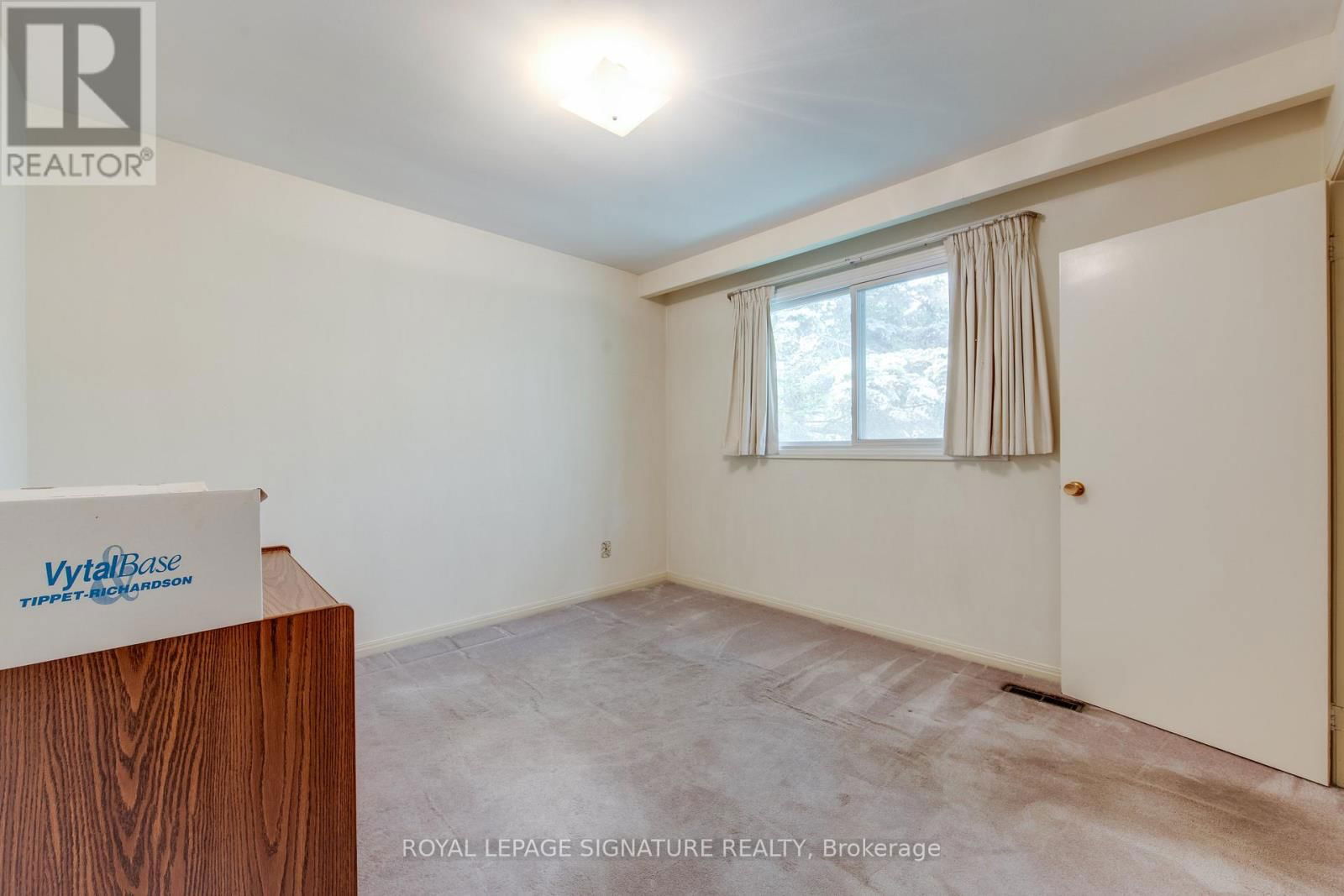 3 ROCKLAND DRIVE Image 23