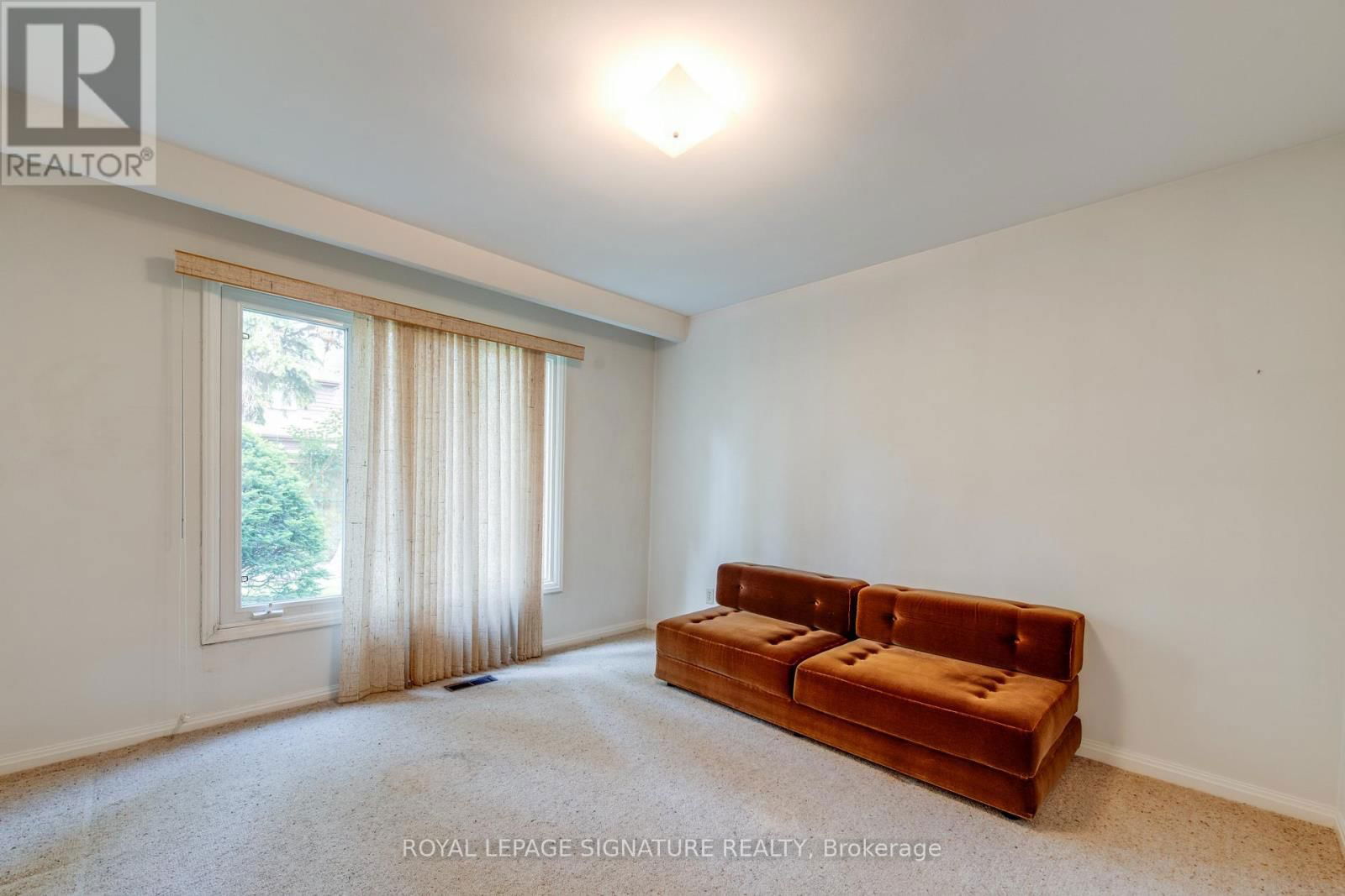 3 ROCKLAND DRIVE Image 37