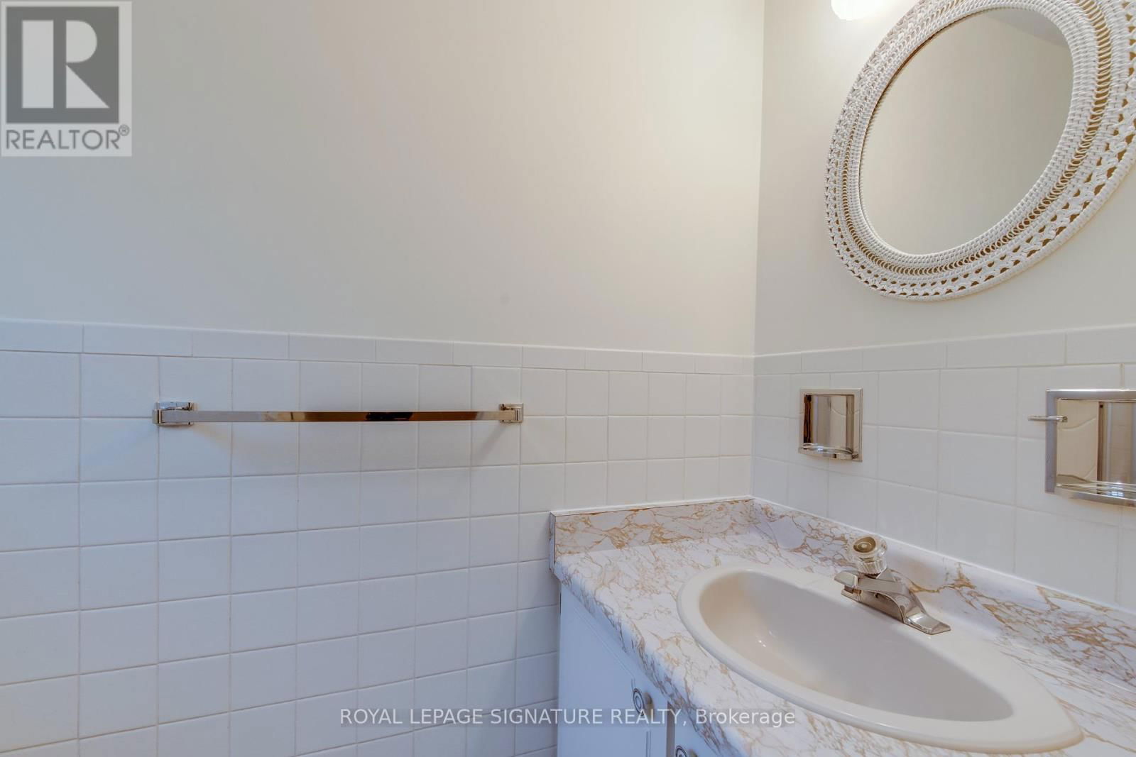 3 ROCKLAND DRIVE Image 39