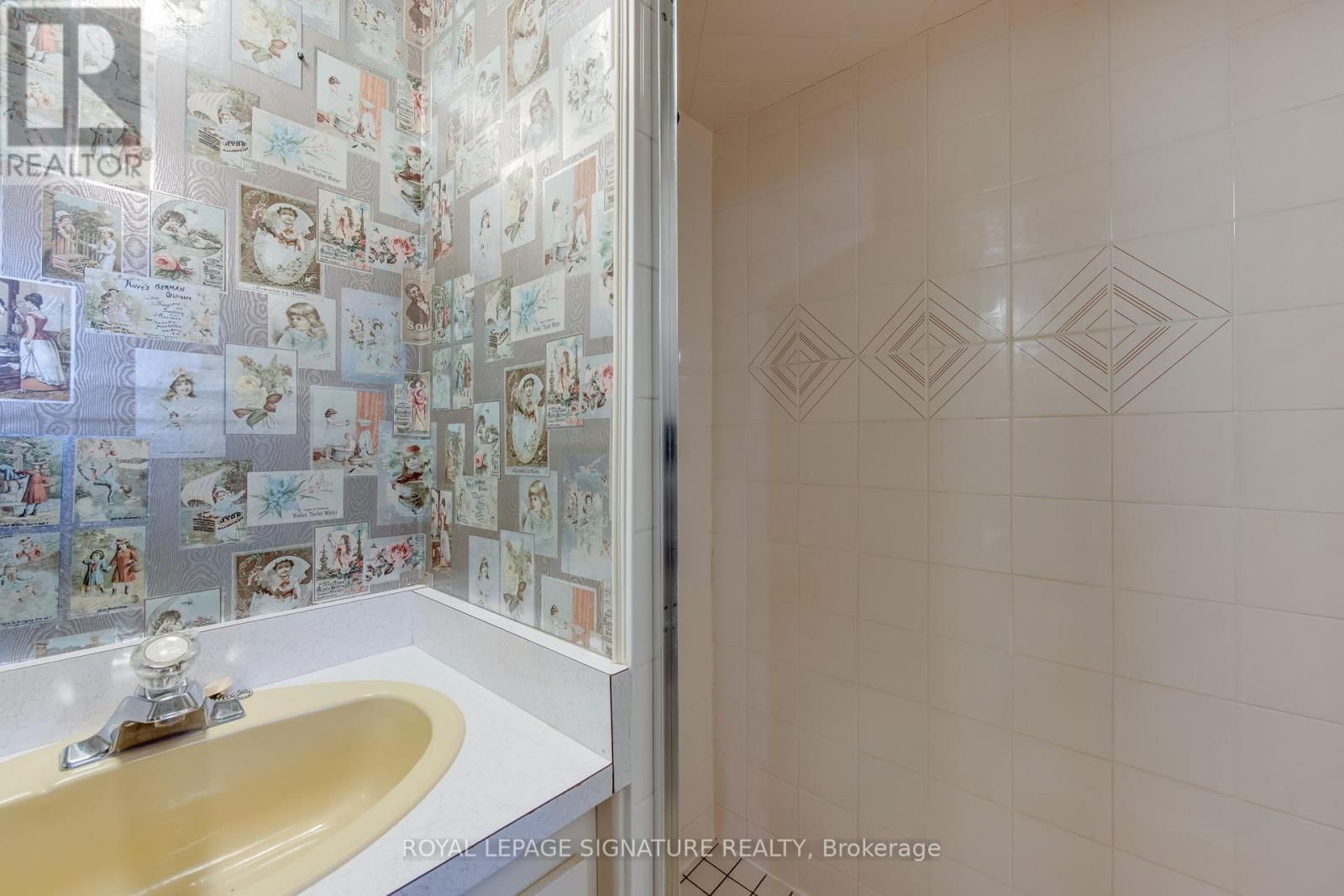 3 ROCKLAND DRIVE Image 41