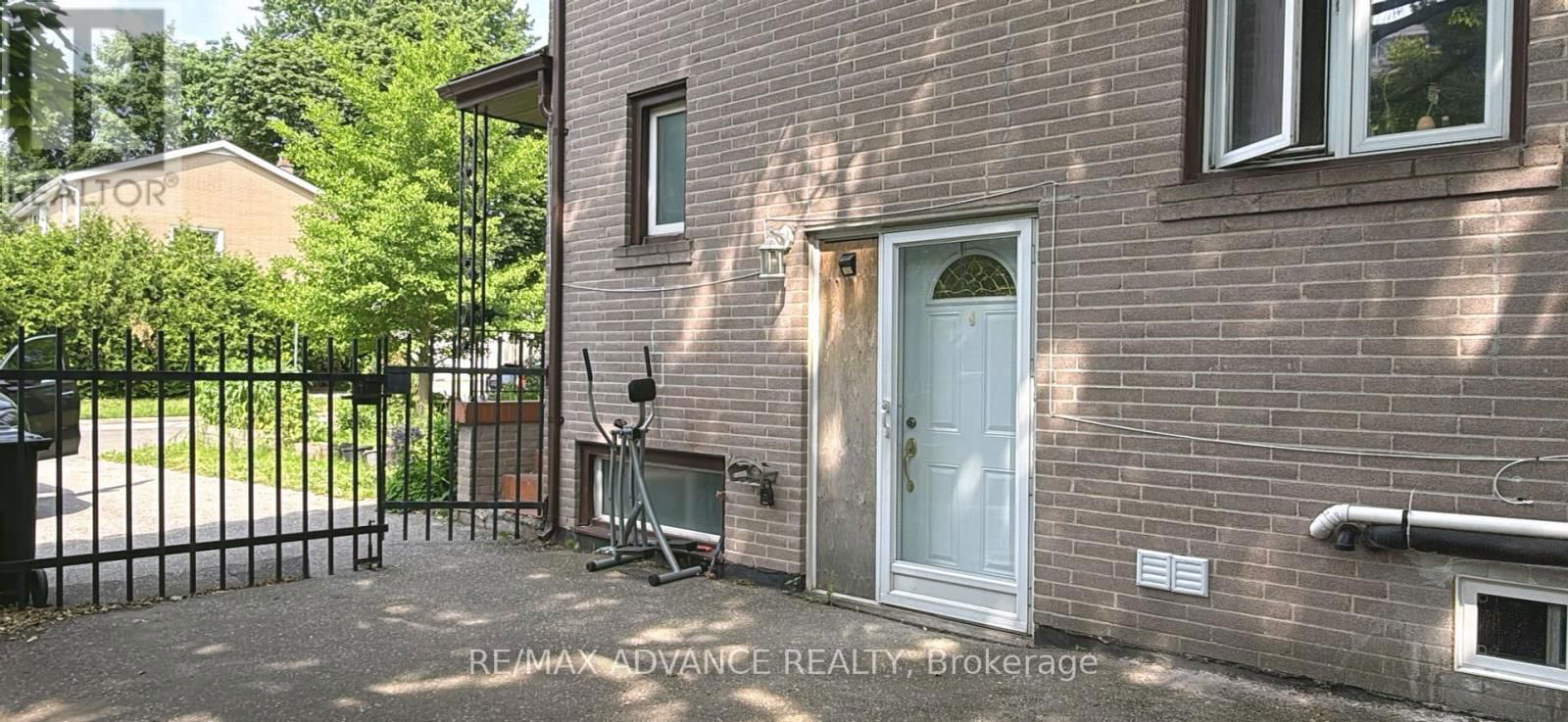 Bsmt - 1 PYNFORD CRESCENT Image 1