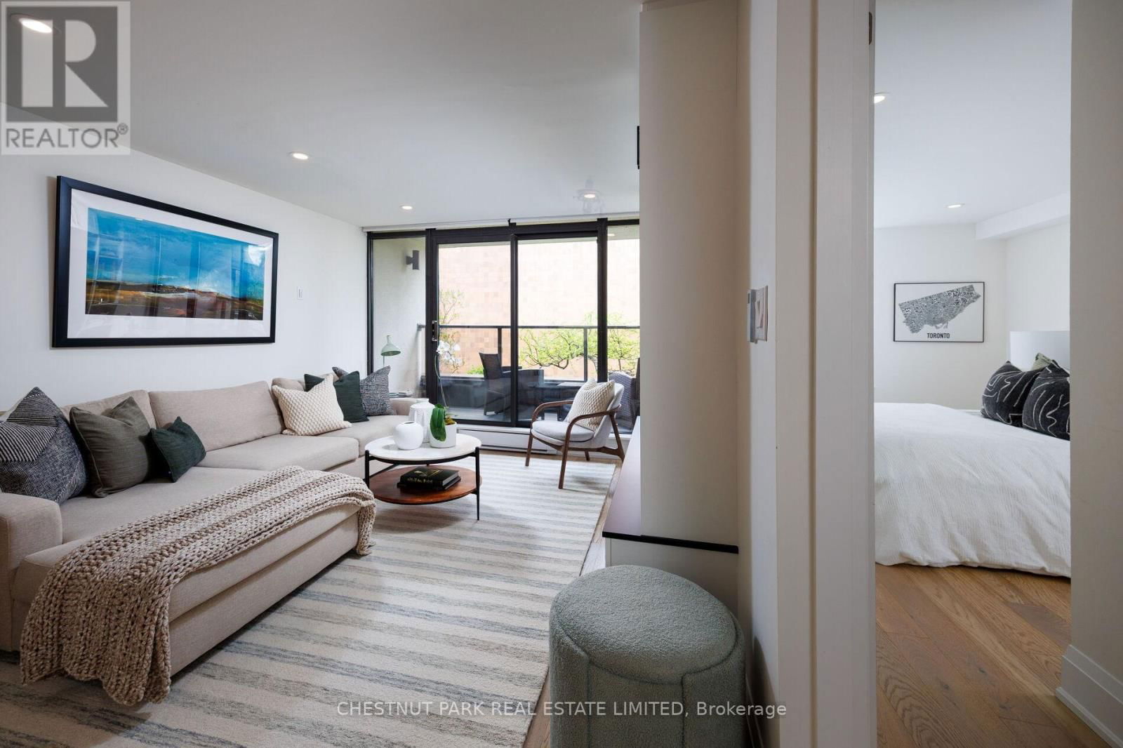 203 - 40 OAKLANDS AVENUE Image 14