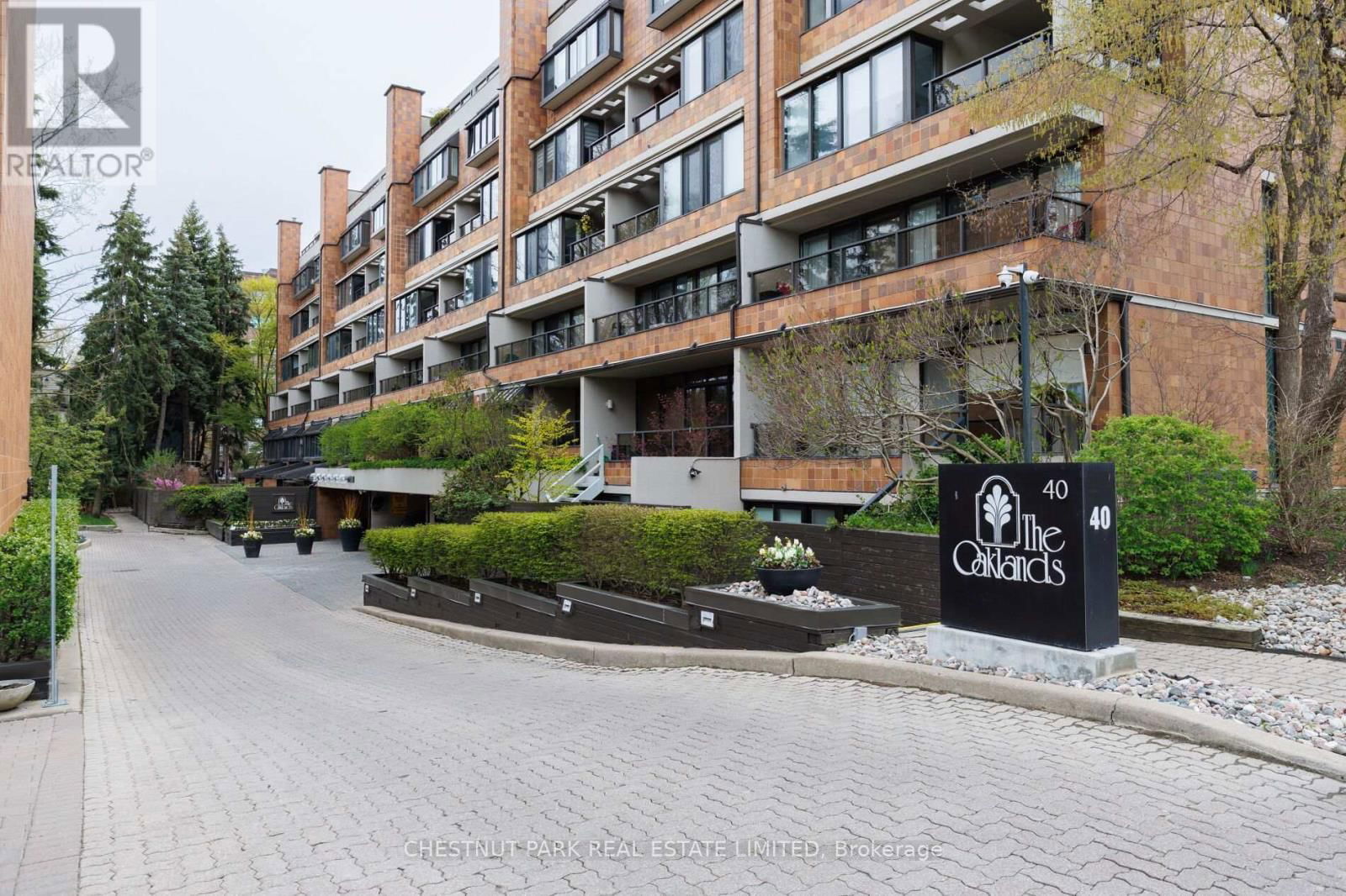 203 - 40 OAKLANDS AVENUE Image 2