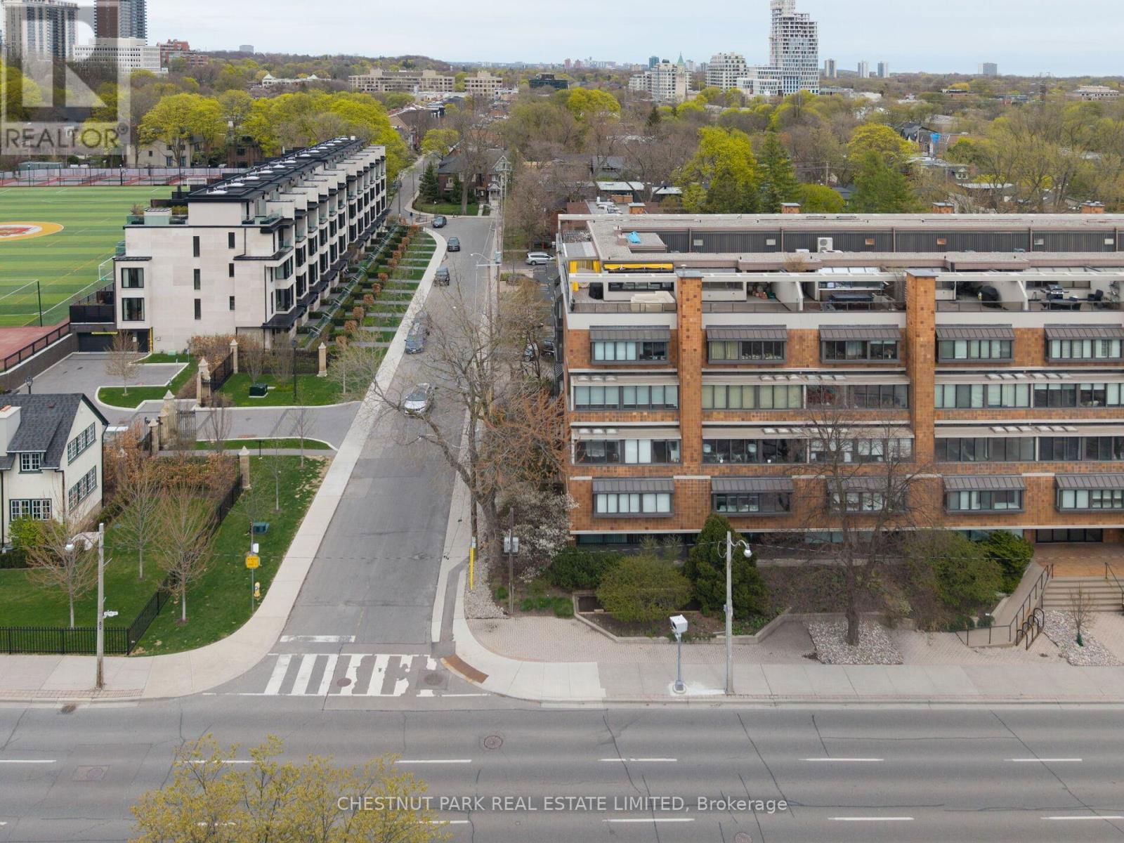 203 - 40 OAKLANDS AVENUE Image 3