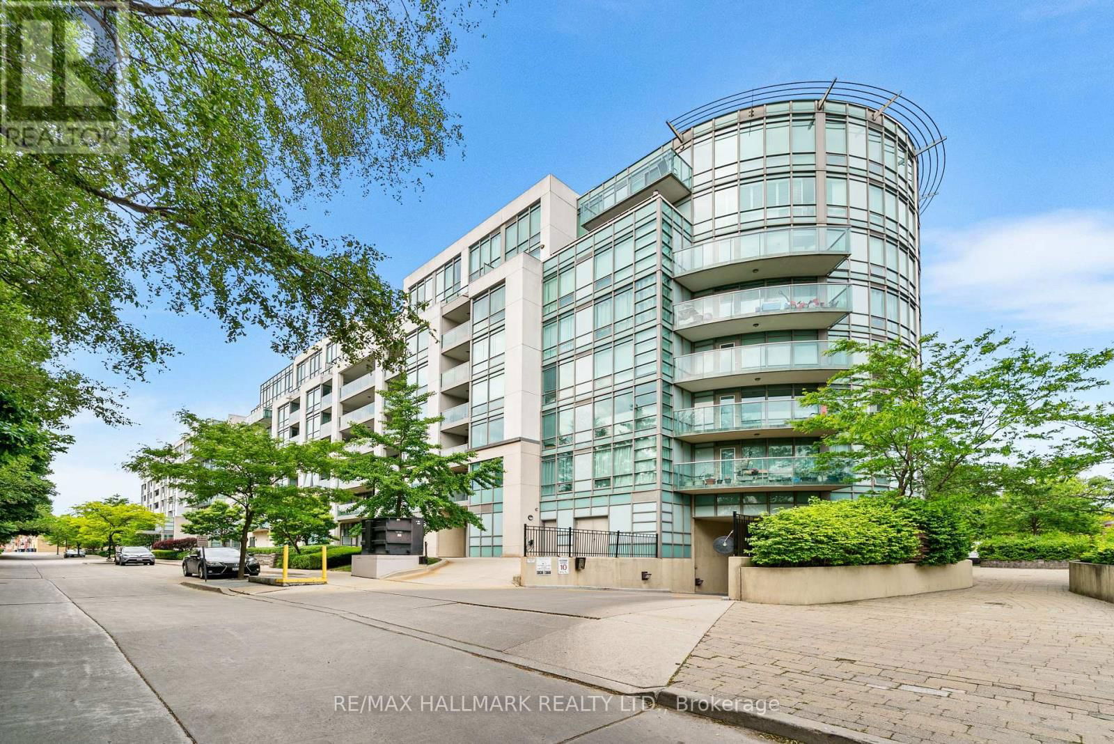 607 - 3830 BATHURST STREET Image 34