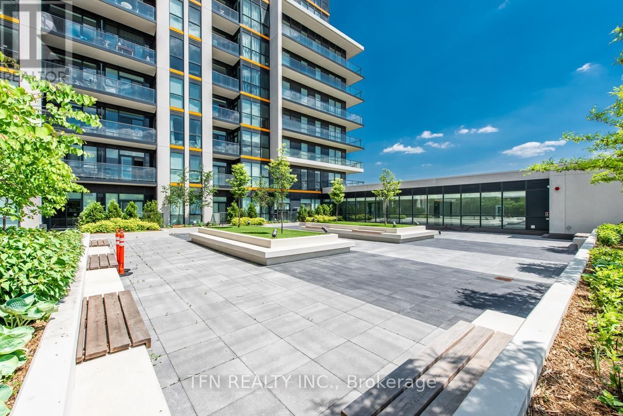 713 - 1603 EGLINTON AVENUE WEST Image 10