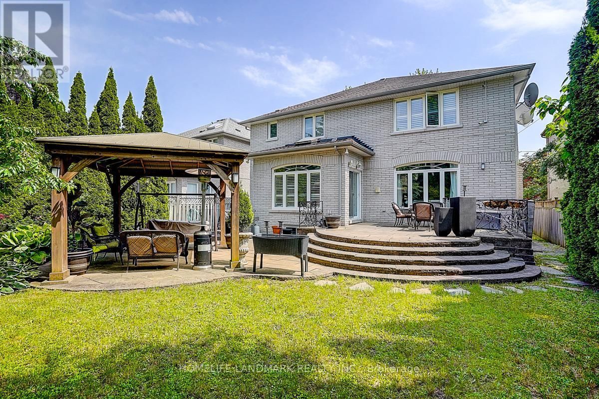 286 HILLCREST AVENUE Image 14