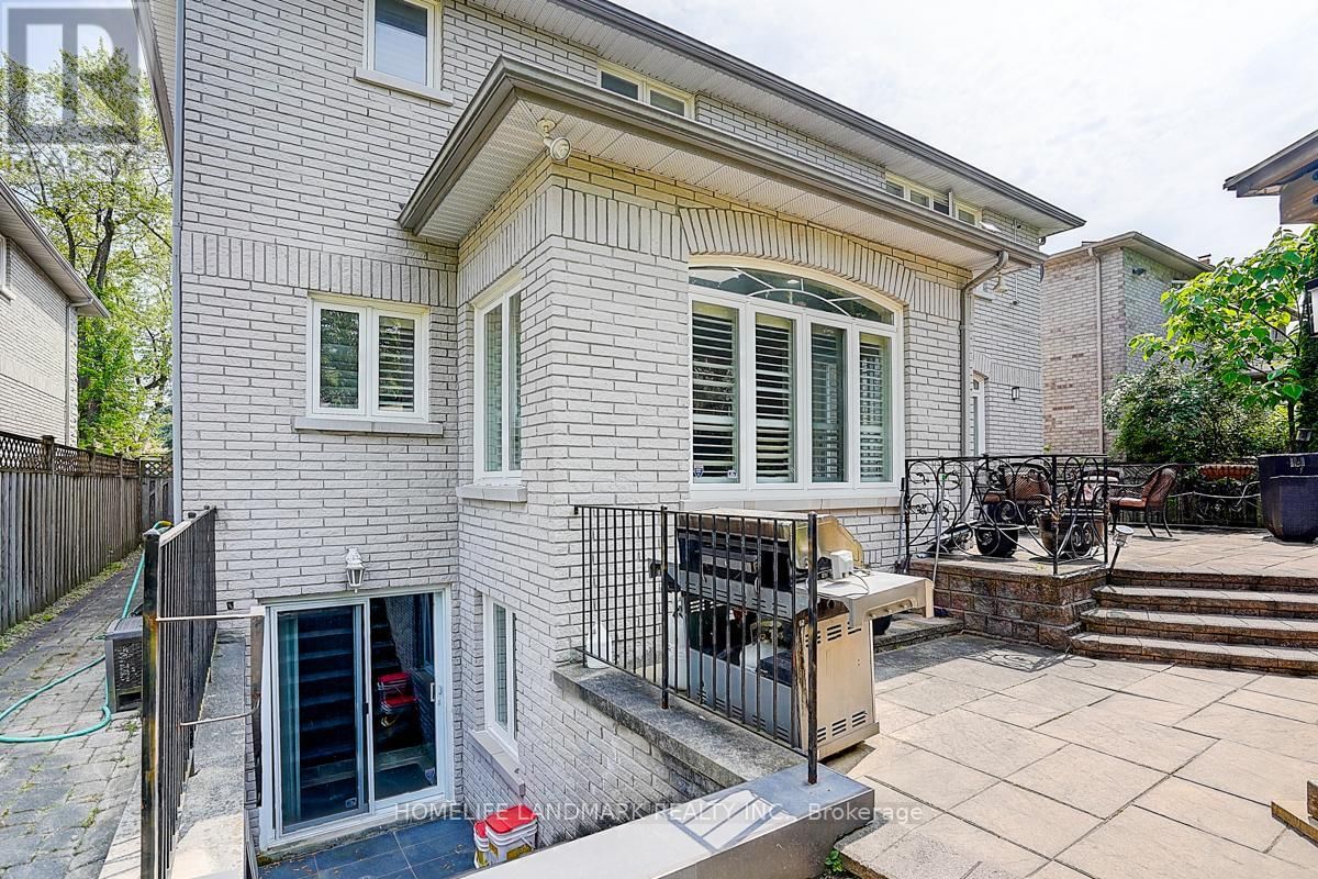 286 HILLCREST AVENUE Image 49