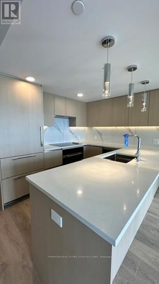 4810 - 3 CONCORD CITYPLACE WAY Image 10