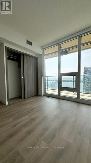 4810 - 3 CONCORD CITYPLACE WAY Image 14