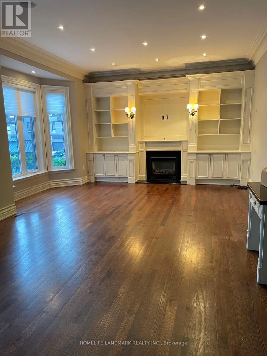 135 FLORENCE AVENUE Image 4