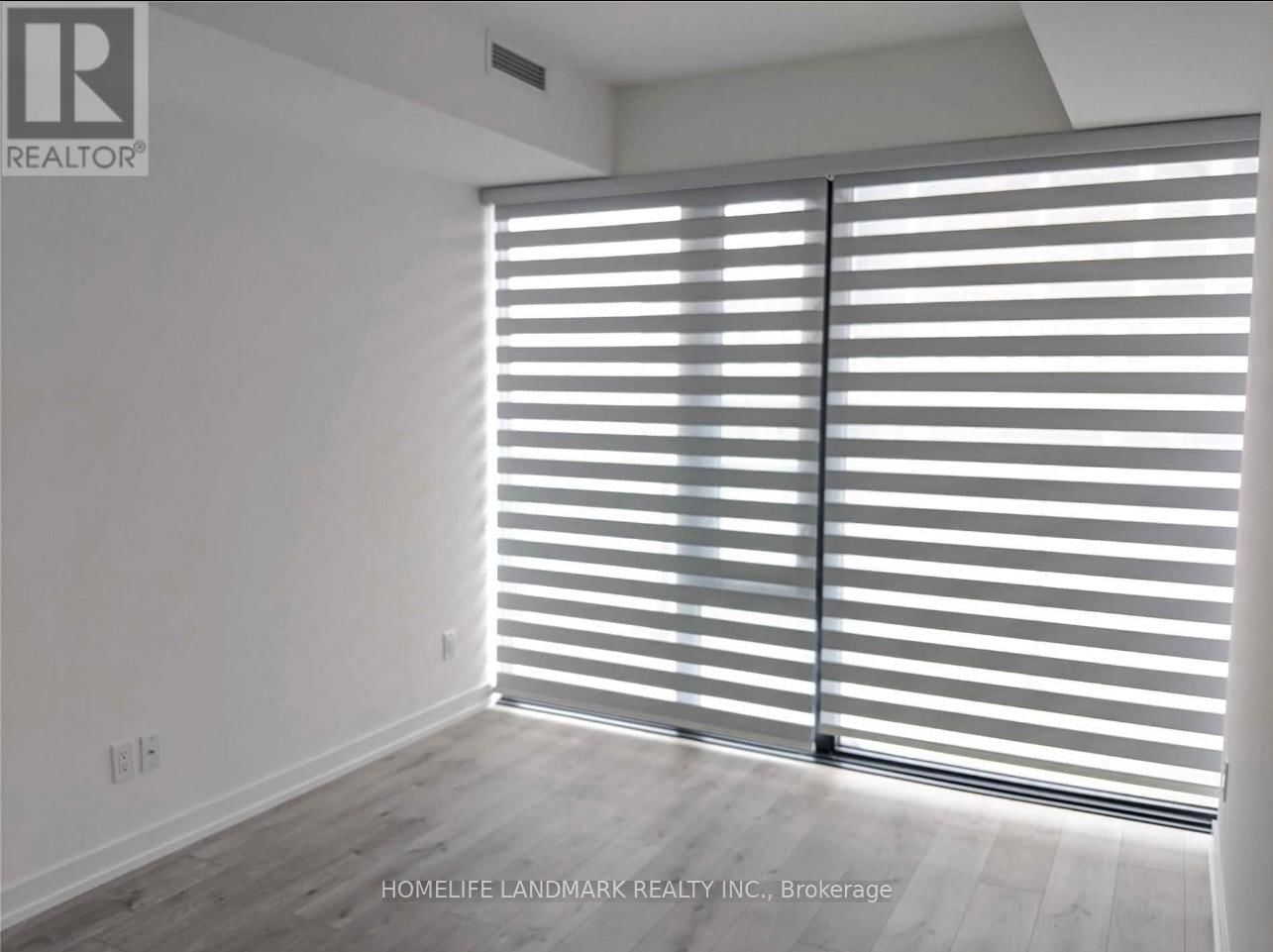 3906 - 161 ROEHAMPTON AVENUE Image 8