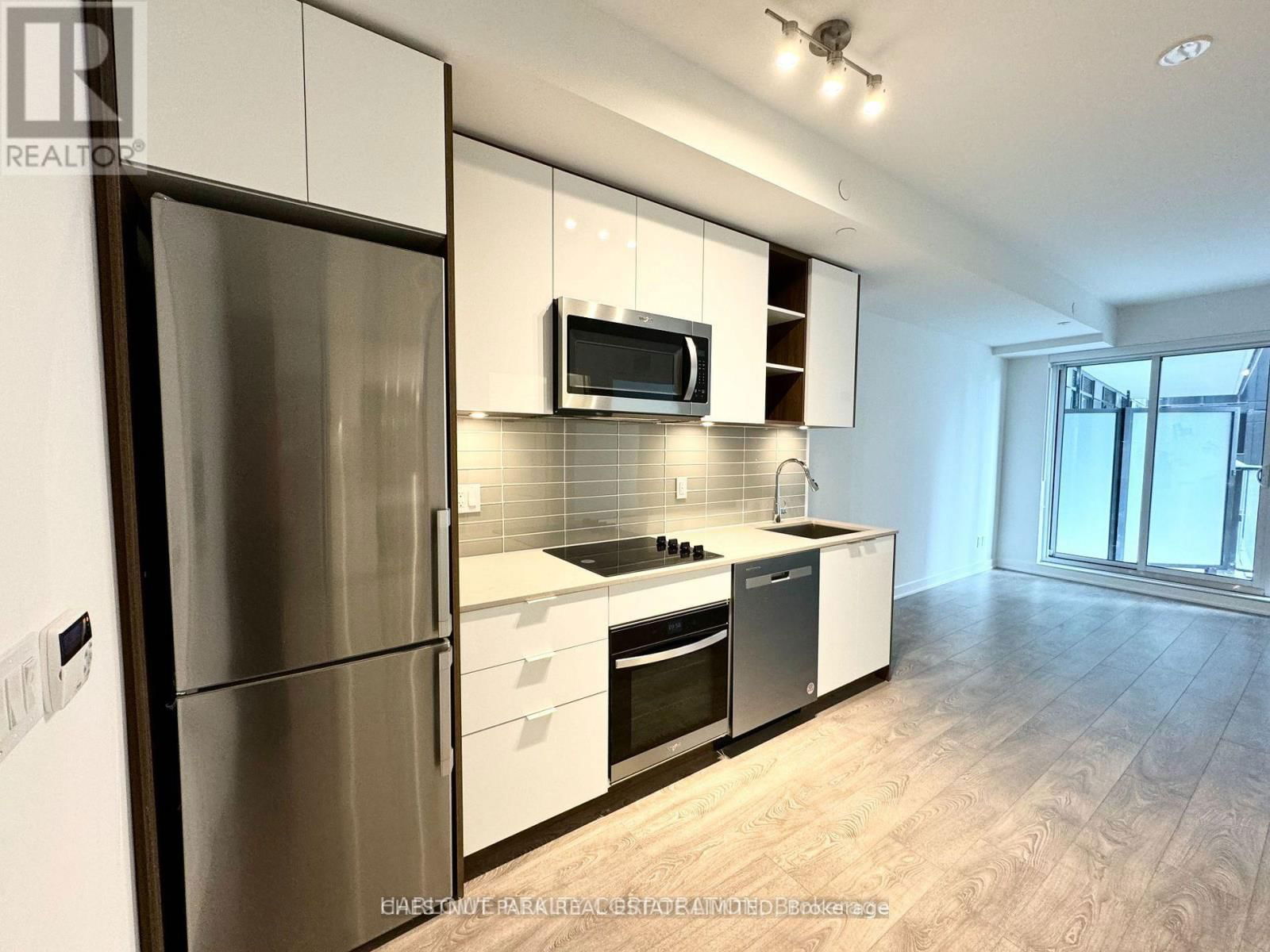 627 - 543 RICHMOND STREET WEST Image 1