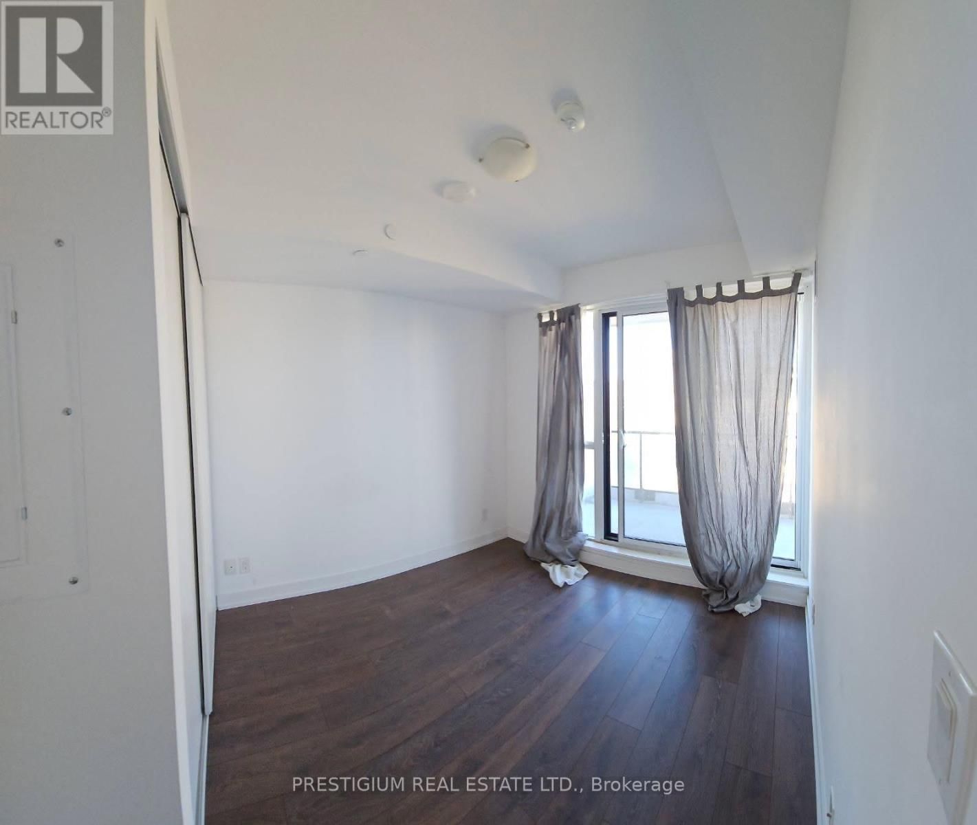 905 - 609 AVENUE ROAD Image 6