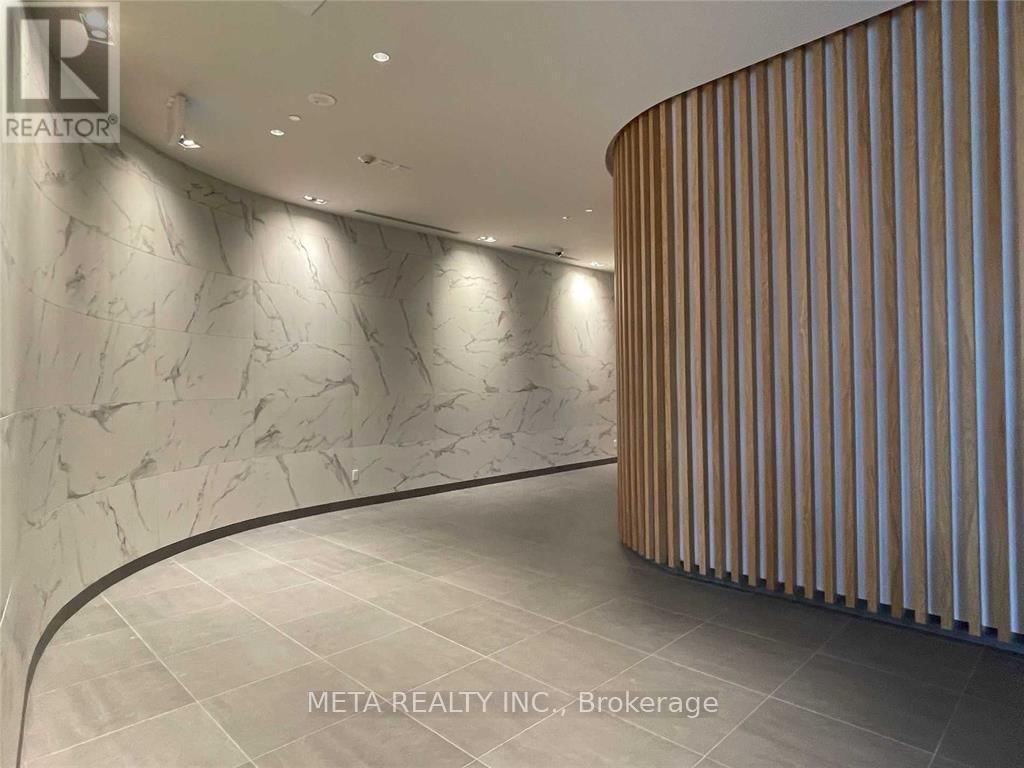 1420 - 120 VARNA DRIVE Image 3