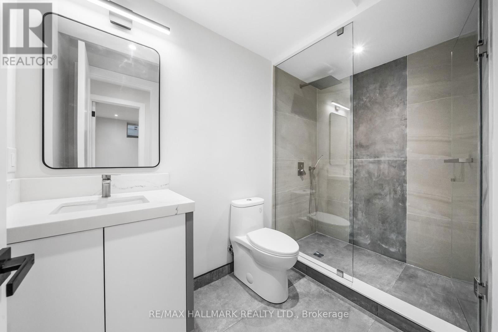 112 RANDOLPH ROAD Image 33