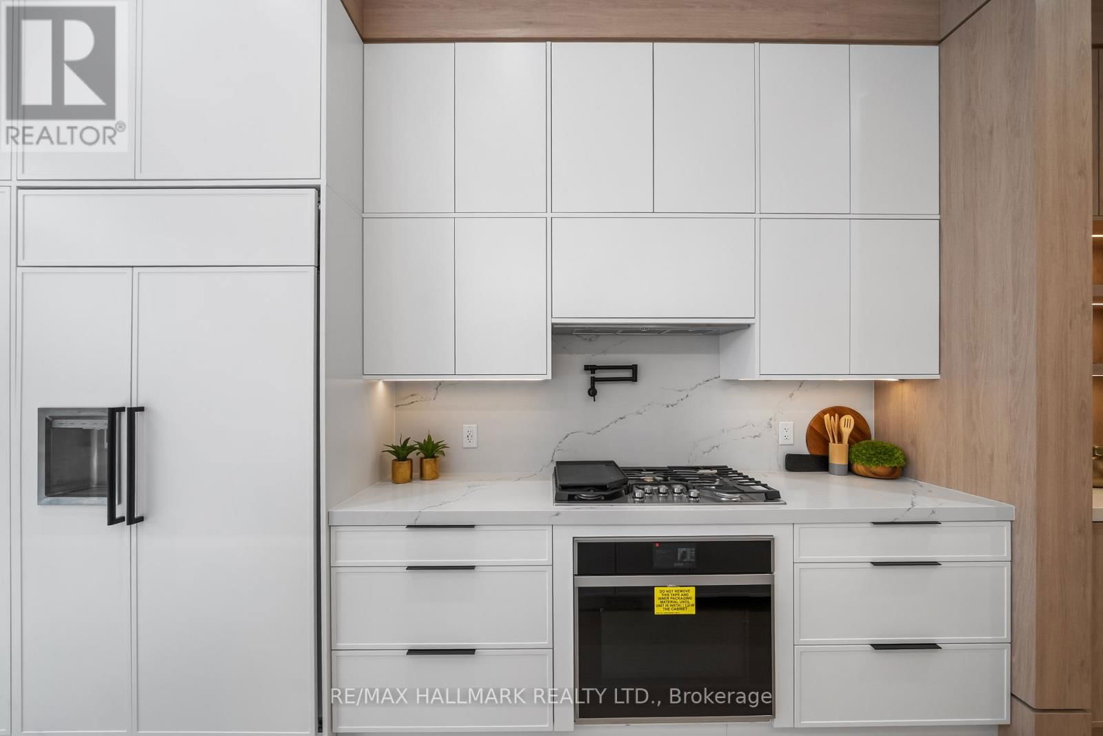 112 RANDOLPH ROAD Image 9
