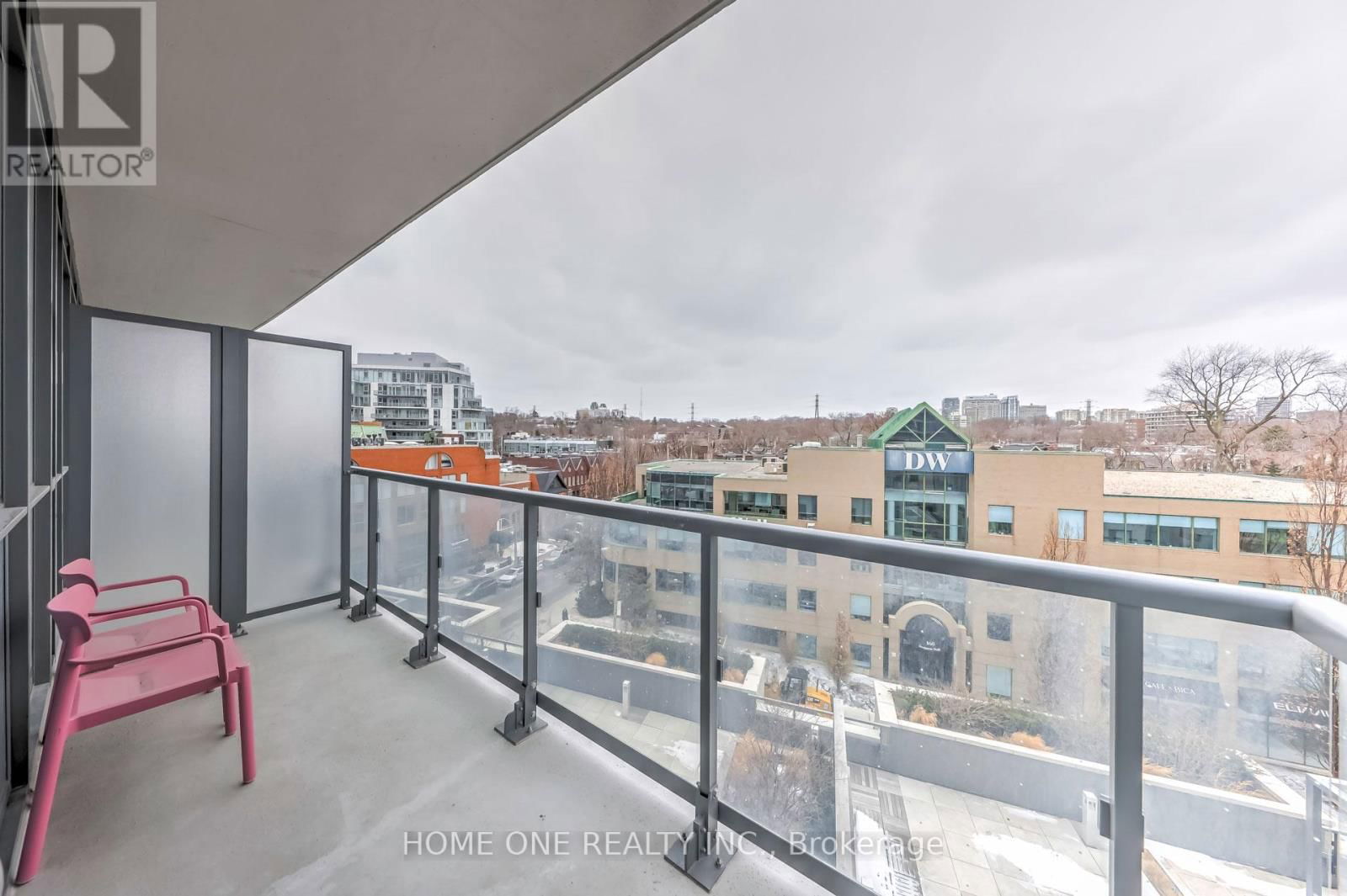 404 - 181 BEDFORD ROAD Image 29