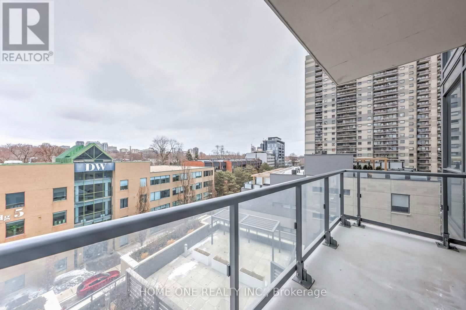 404 - 181 BEDFORD ROAD Image 31