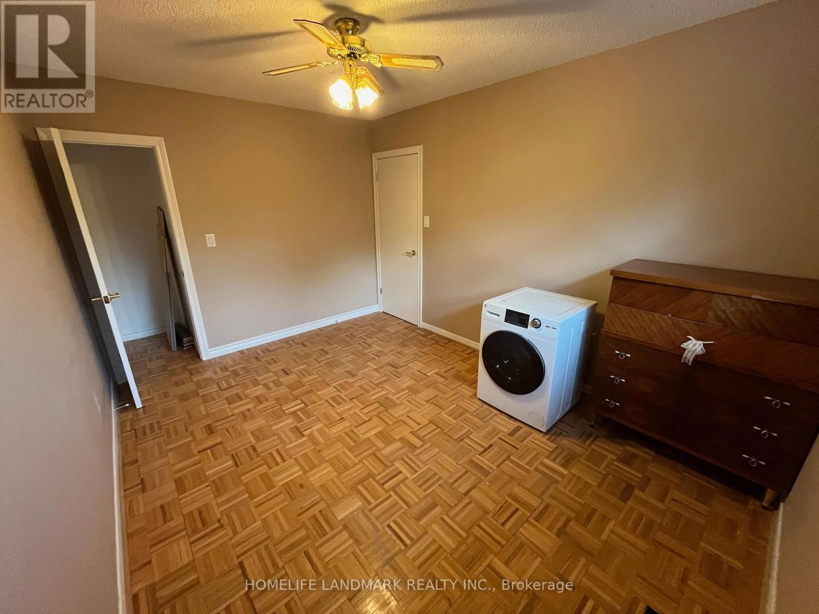 Main - 56 MENTOR BOULEVARD Image 7