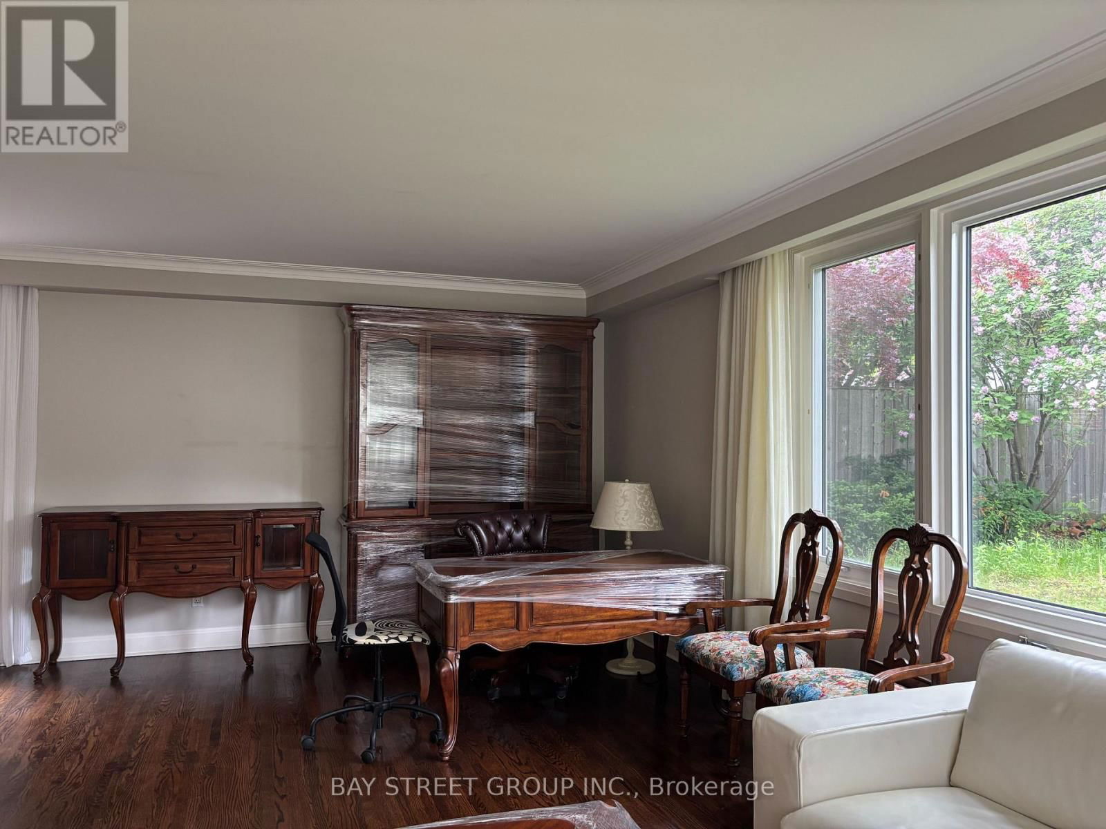 16 OVERDALE ROAD Image 4